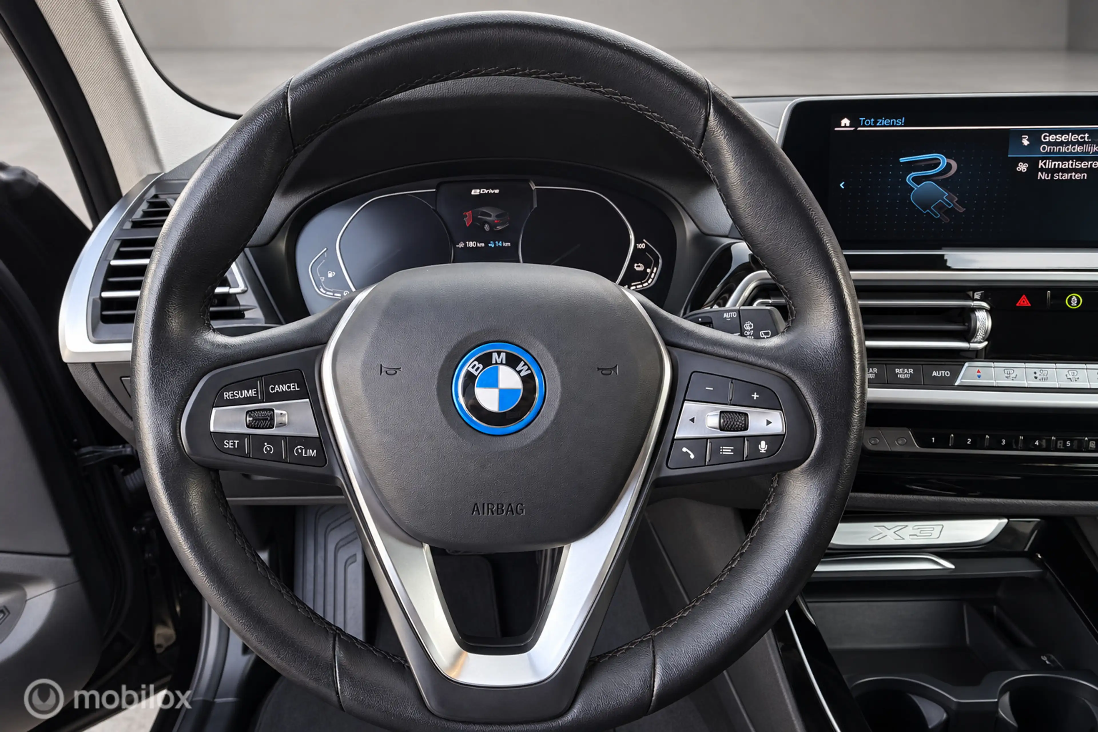BMW X3 xDrive30e Business Edition Plus — photo 12