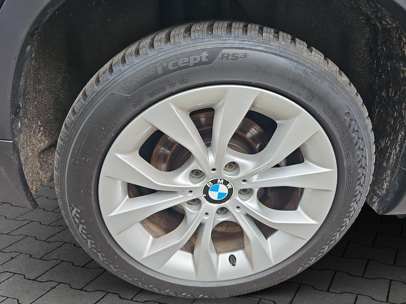 BMW X1 Baureihe X1 18 i sDrive AHK — photo 14