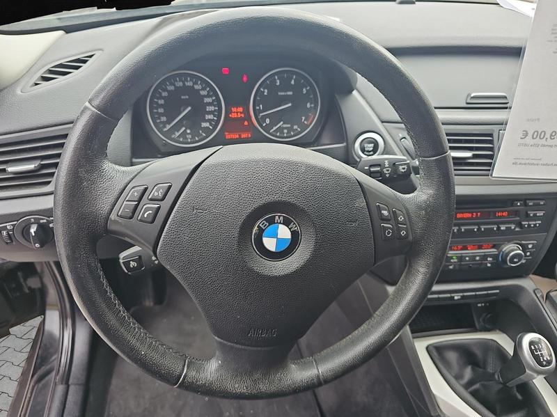 BMW X1 Baureihe X1 18 i sDrive AHK — photo 6