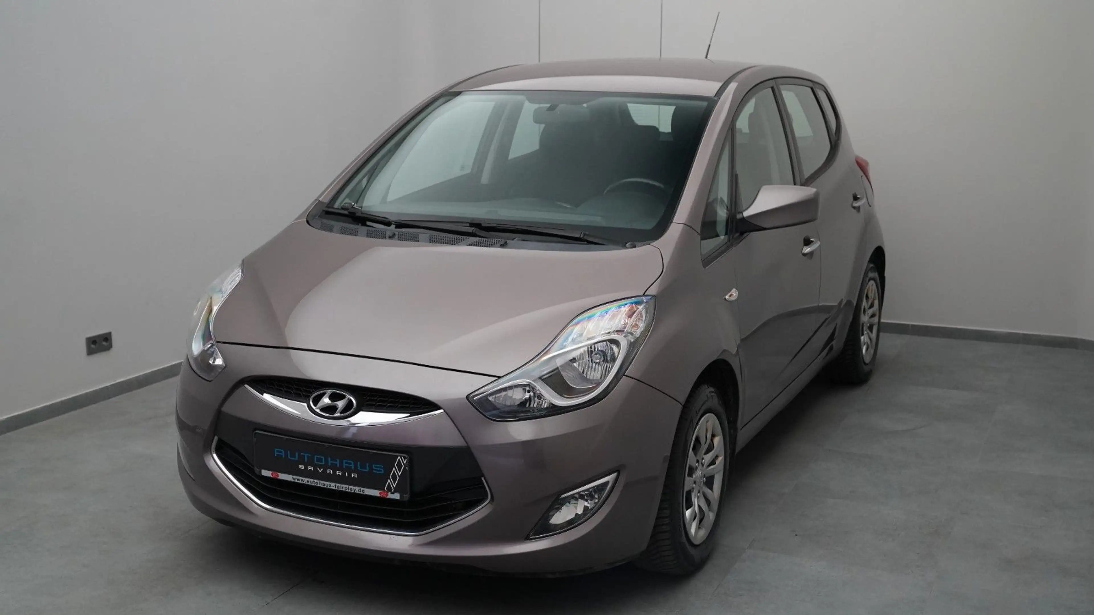 Hyundai iX20 1.6 Comfort *KLIMA*BLUETOOTH*PDC*SHZ* — photo 2