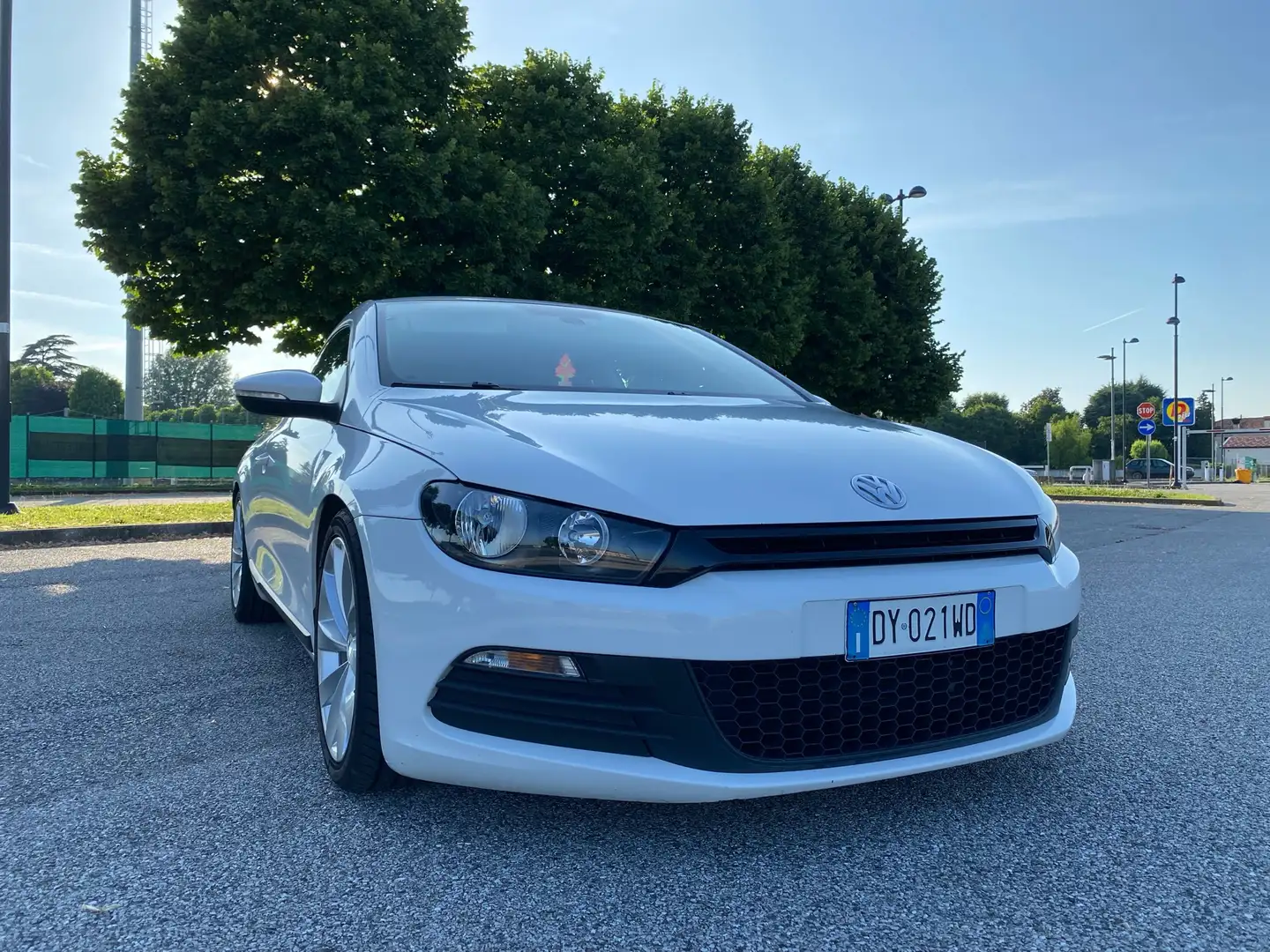 Volkswagen Golf 2.0 TDI Bianco - 1