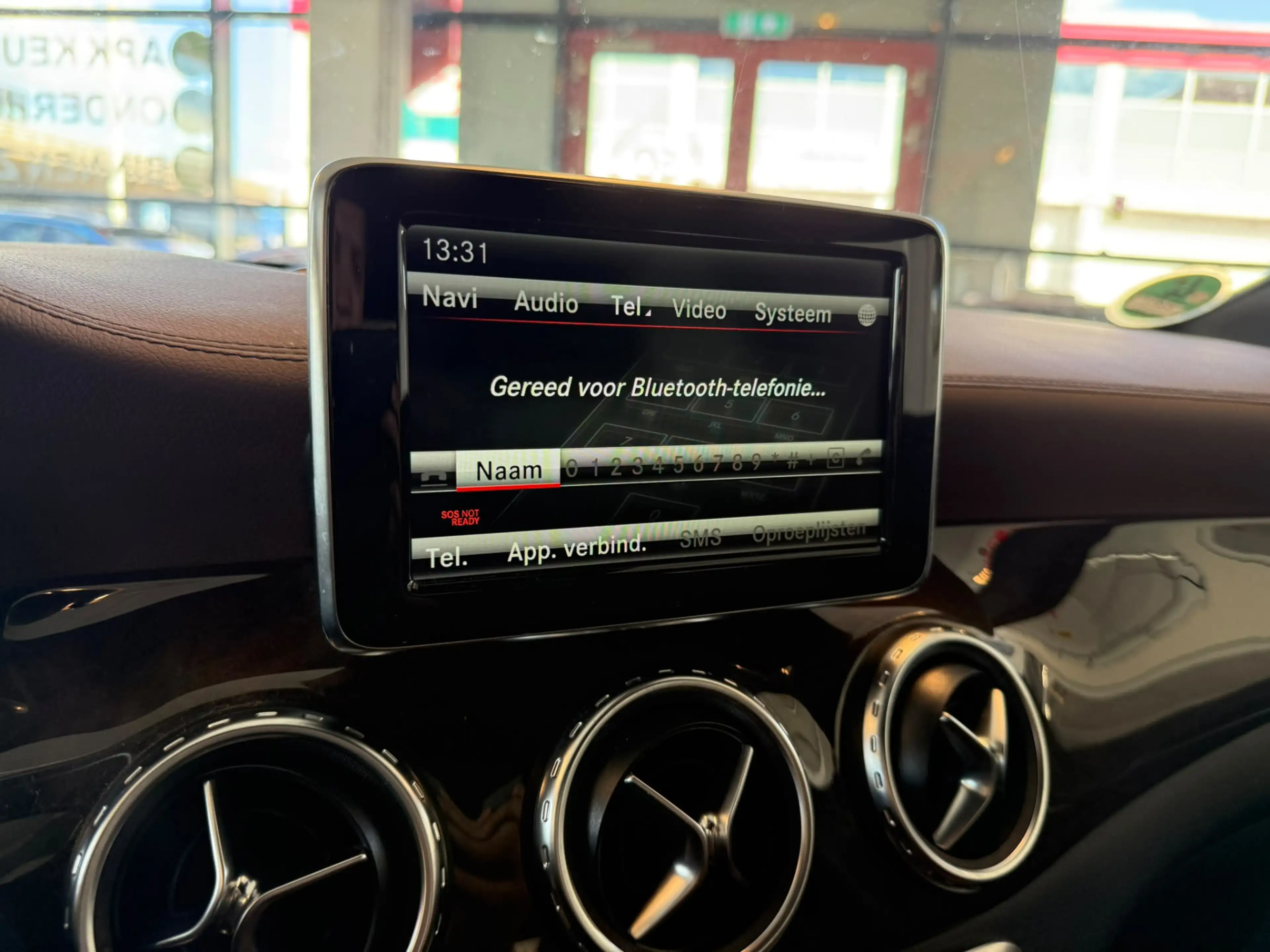 Mercedes-Benz GLA 200 Edition 1 AMG | Cruise control | Climate control | — photo 18