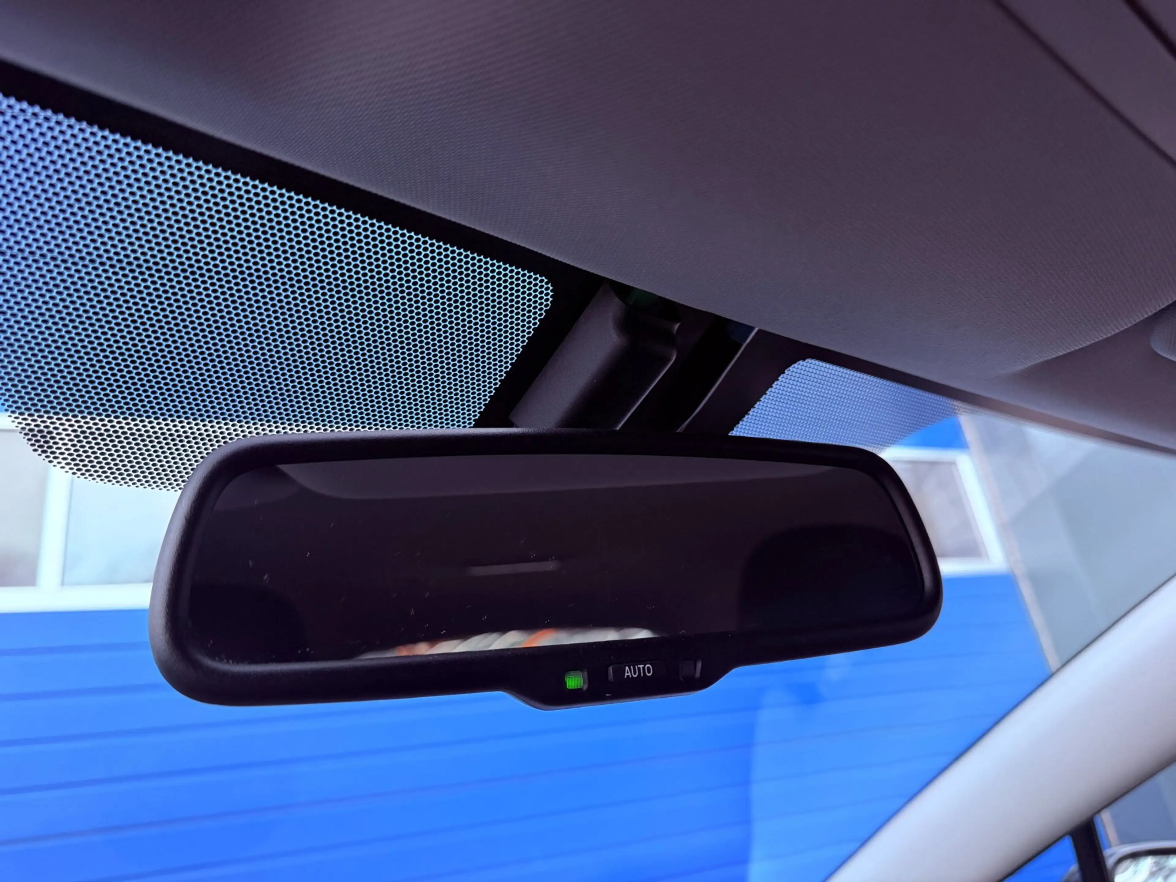 Toyota Avensis Wagon 2.0 VVTi Executive Business Automaat|Leder|N — photo 11