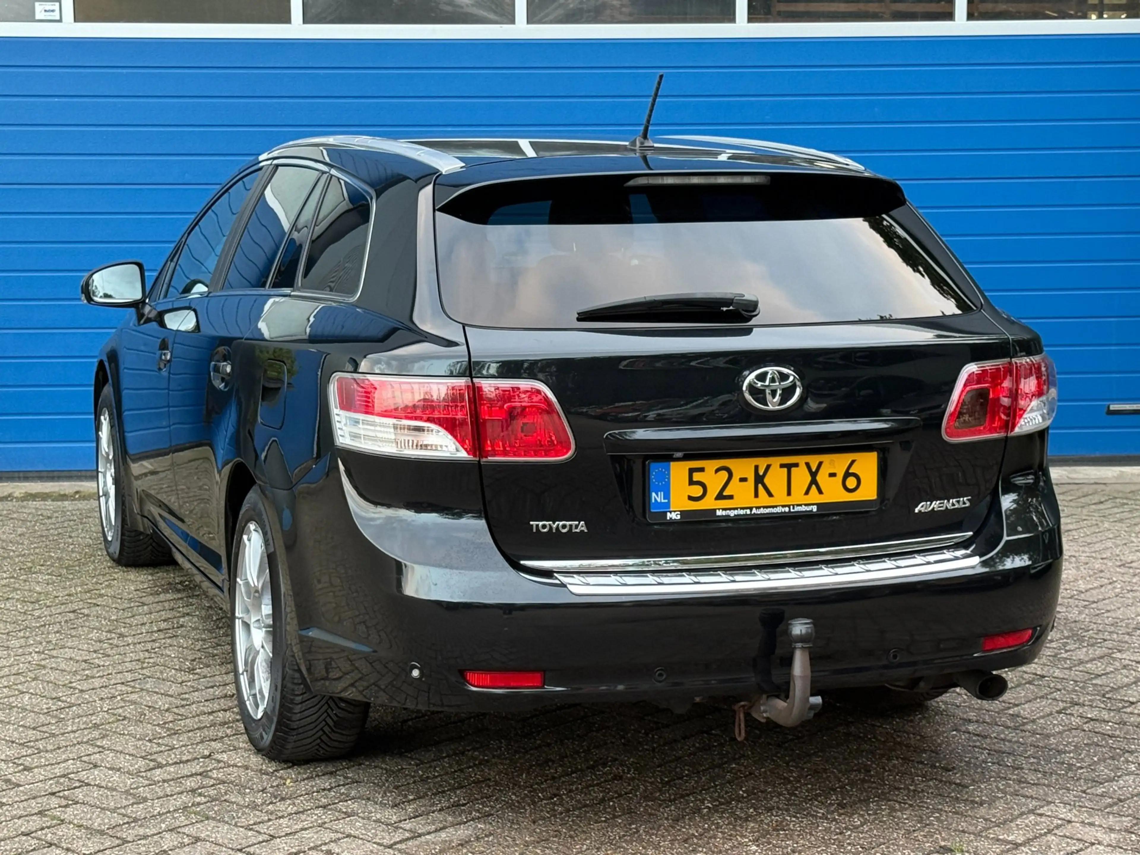 Toyota Avensis Wagon 2.0 VVTi Executive Business Automaat|Leder|N — photo 3