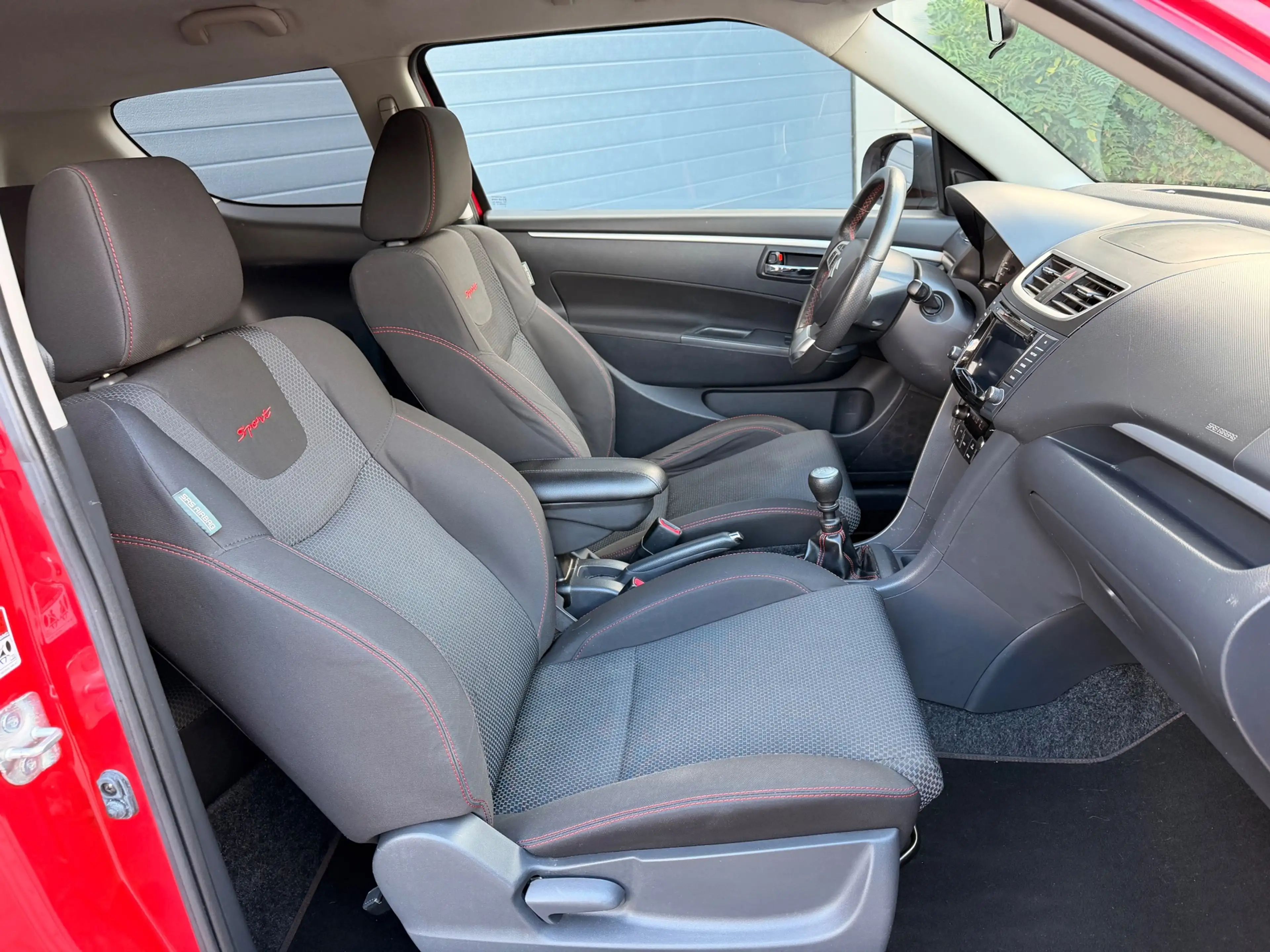 Suzuki Swift 1.6 Sport/Navi/keyless/Cruise-c/Xenon/Climate-c/Pd — photo 21
