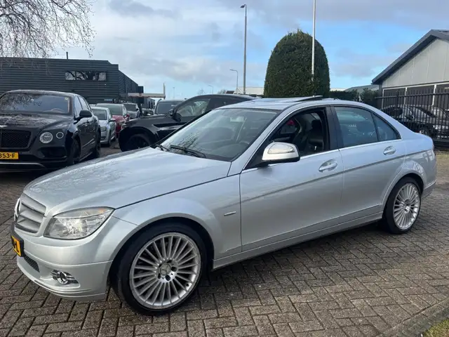Mercedes-Benz C-Class view 8
