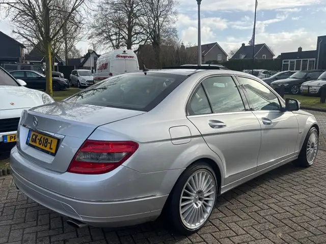 Mercedes-Benz C-Class view 5