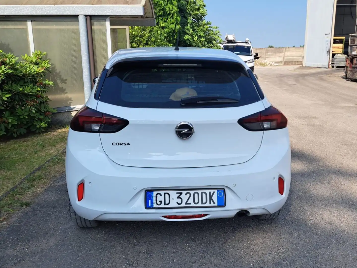 Opel Corsa Corsa 1.5 Edition s Bianco - 2