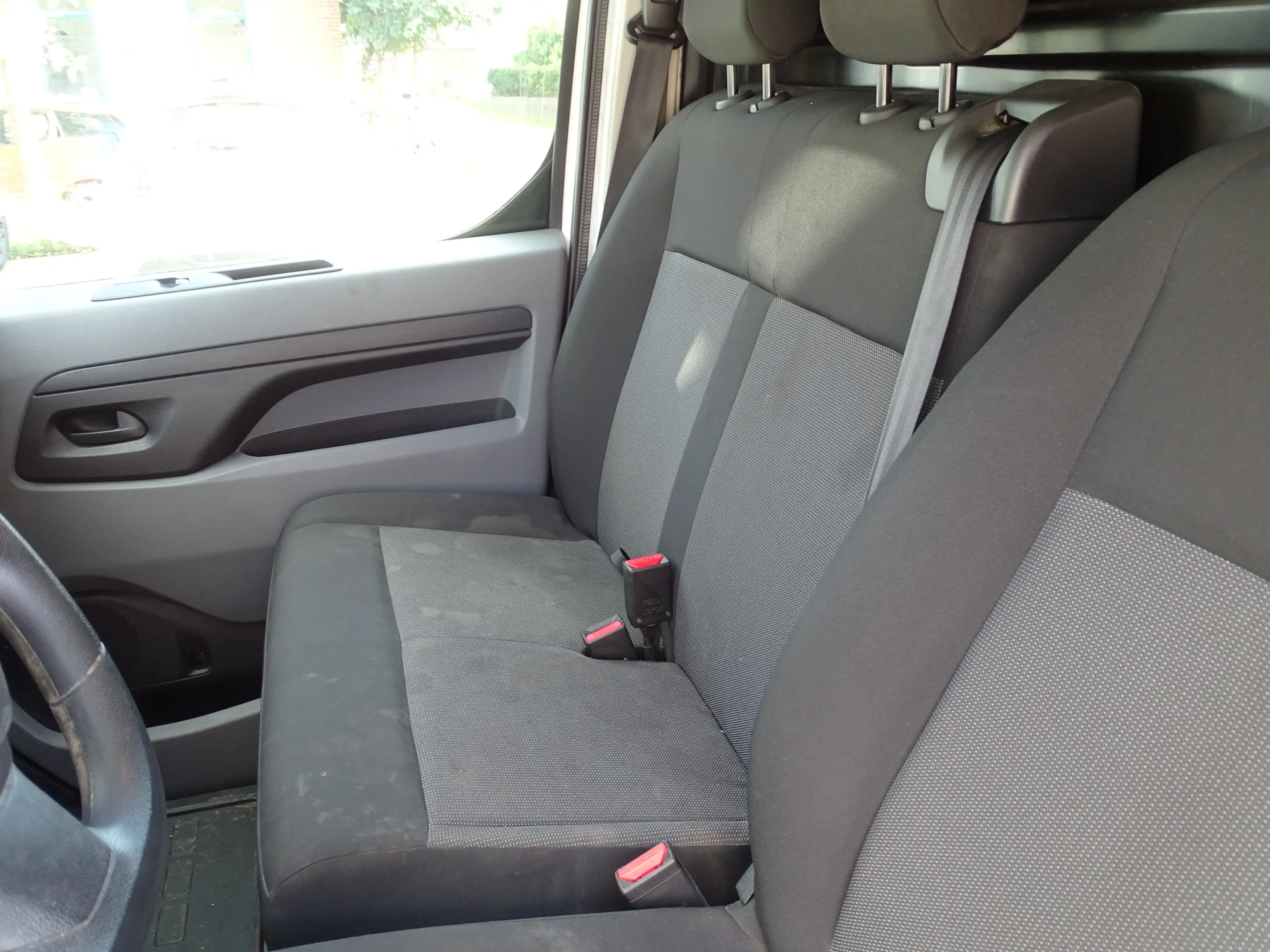 Opel Vivaro 2.0 CDTI L2H1 Edition — photo 15