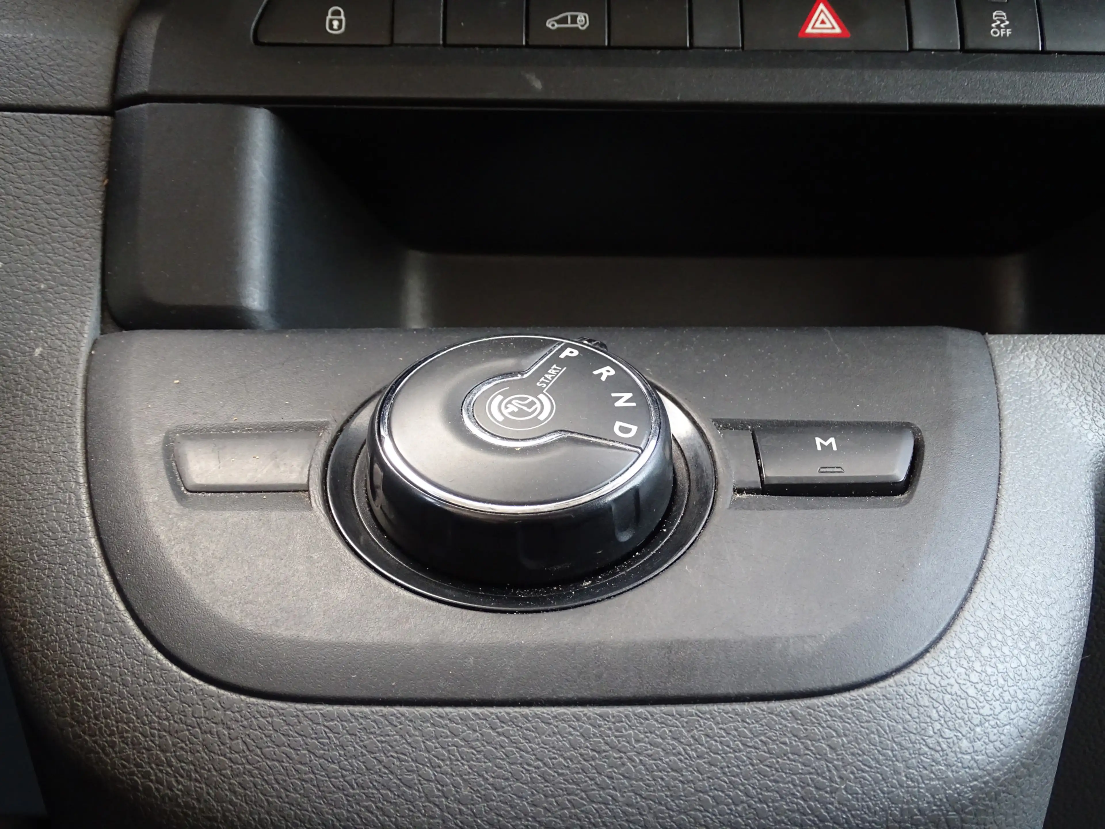 Opel Vivaro 2.0 CDTI L2H1 Edition — photo 14