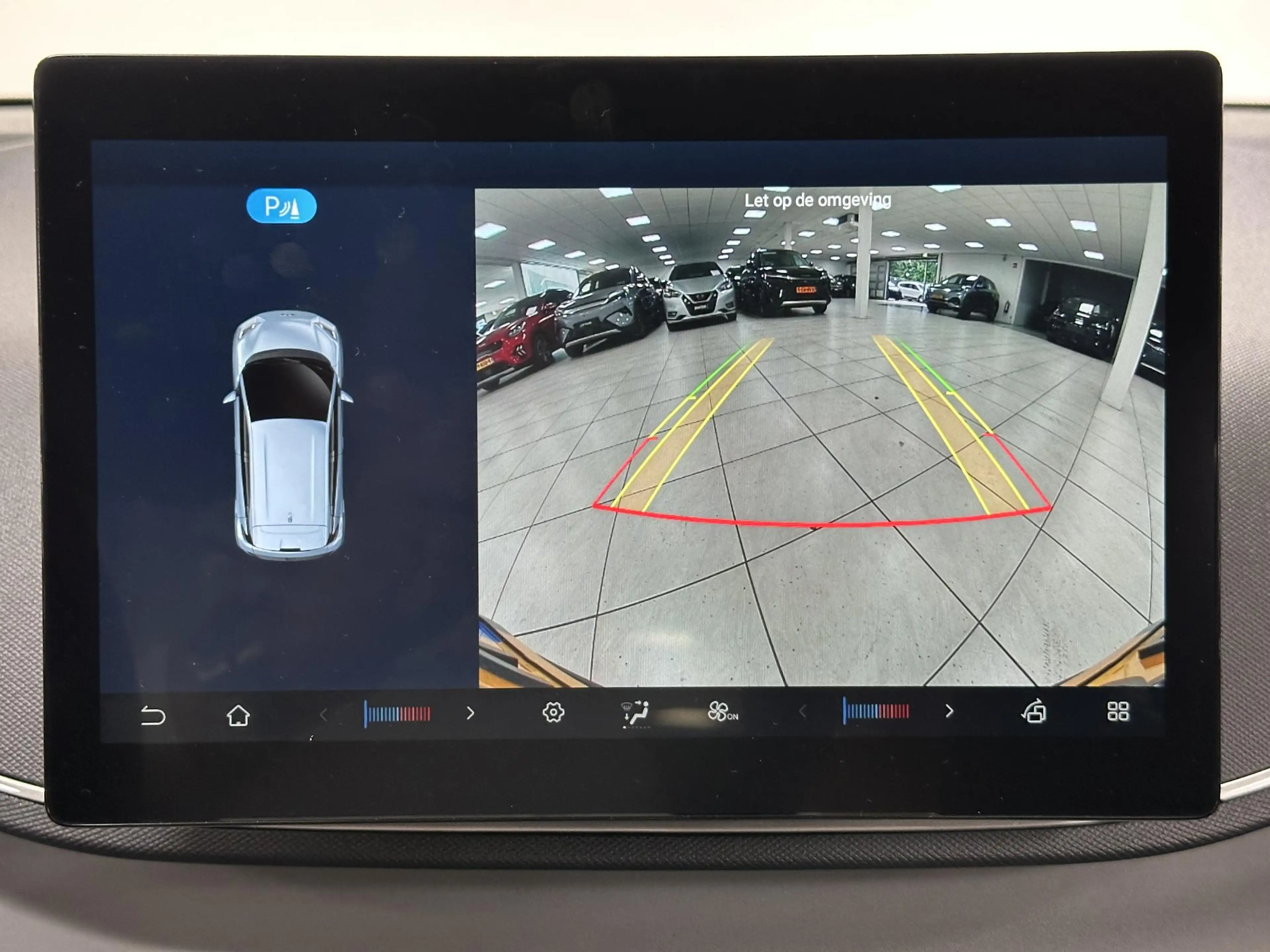 BYD Dolphin Surf Boost 43 kWh | Achteruitrijcamera | Apple carplay/ — photo 12