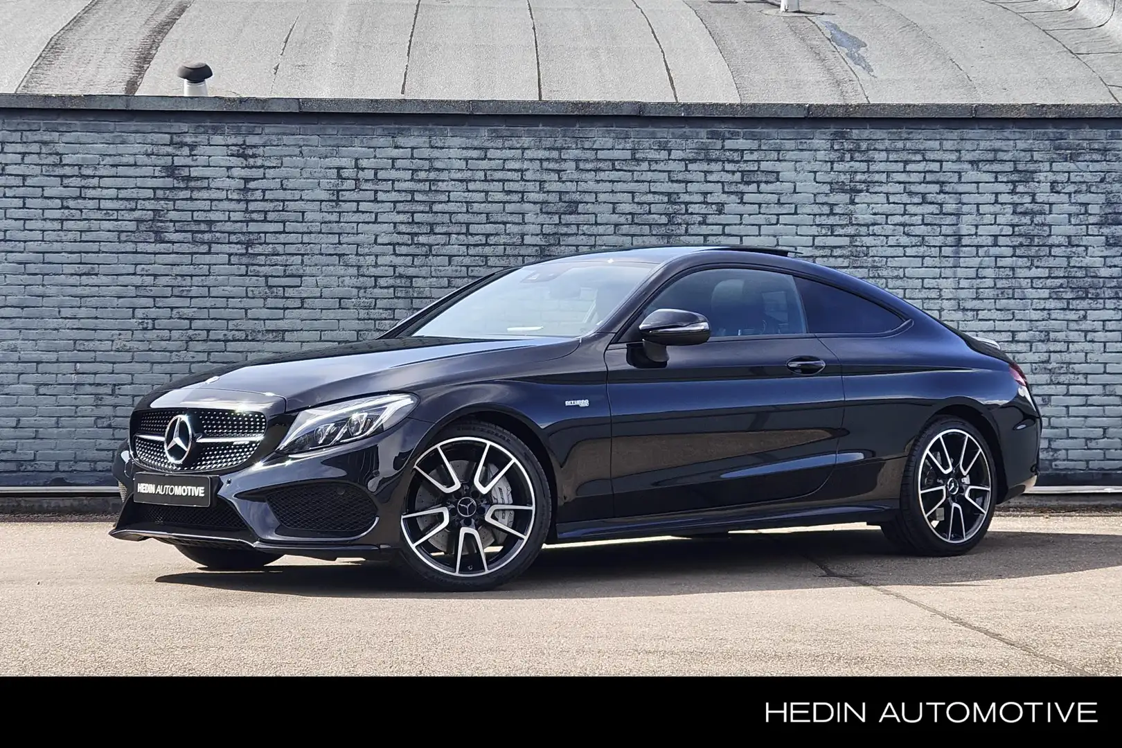 Mercedes-Benz C 43 AMG C Coupé Automaat 4MATIC | Nightpakket | Panoramada Zwart - 1