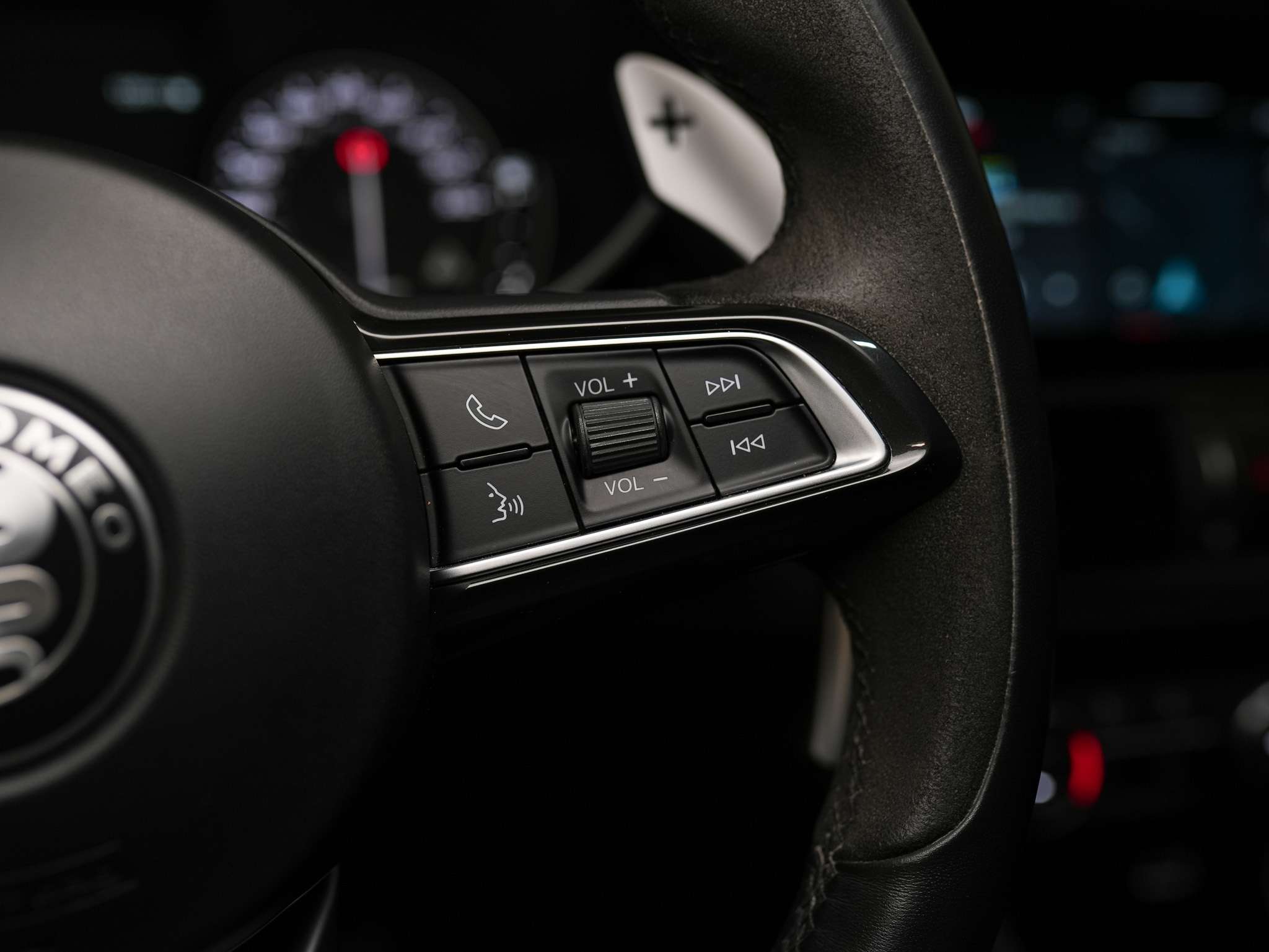used 2022 Alfa Romeo Giulia car, priced at $67,900