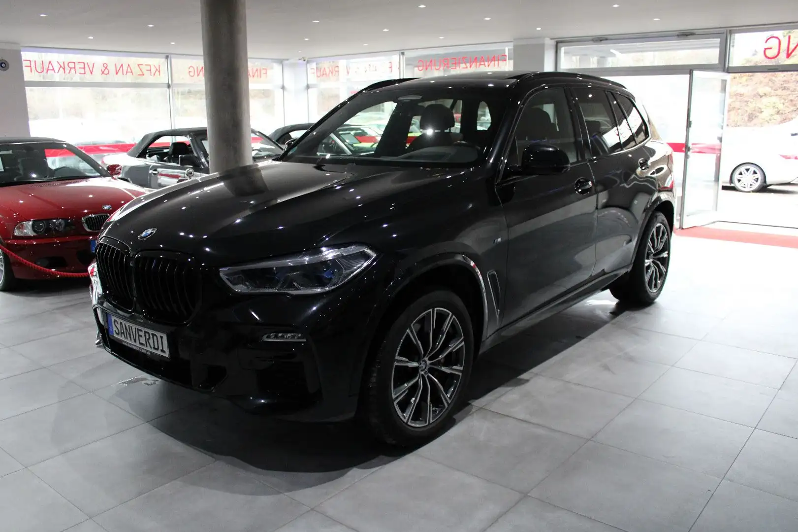 BMW X5 xDrive40d M-SPORTPAKET INDIVIDUAL *I.HAND* Noir - 1
