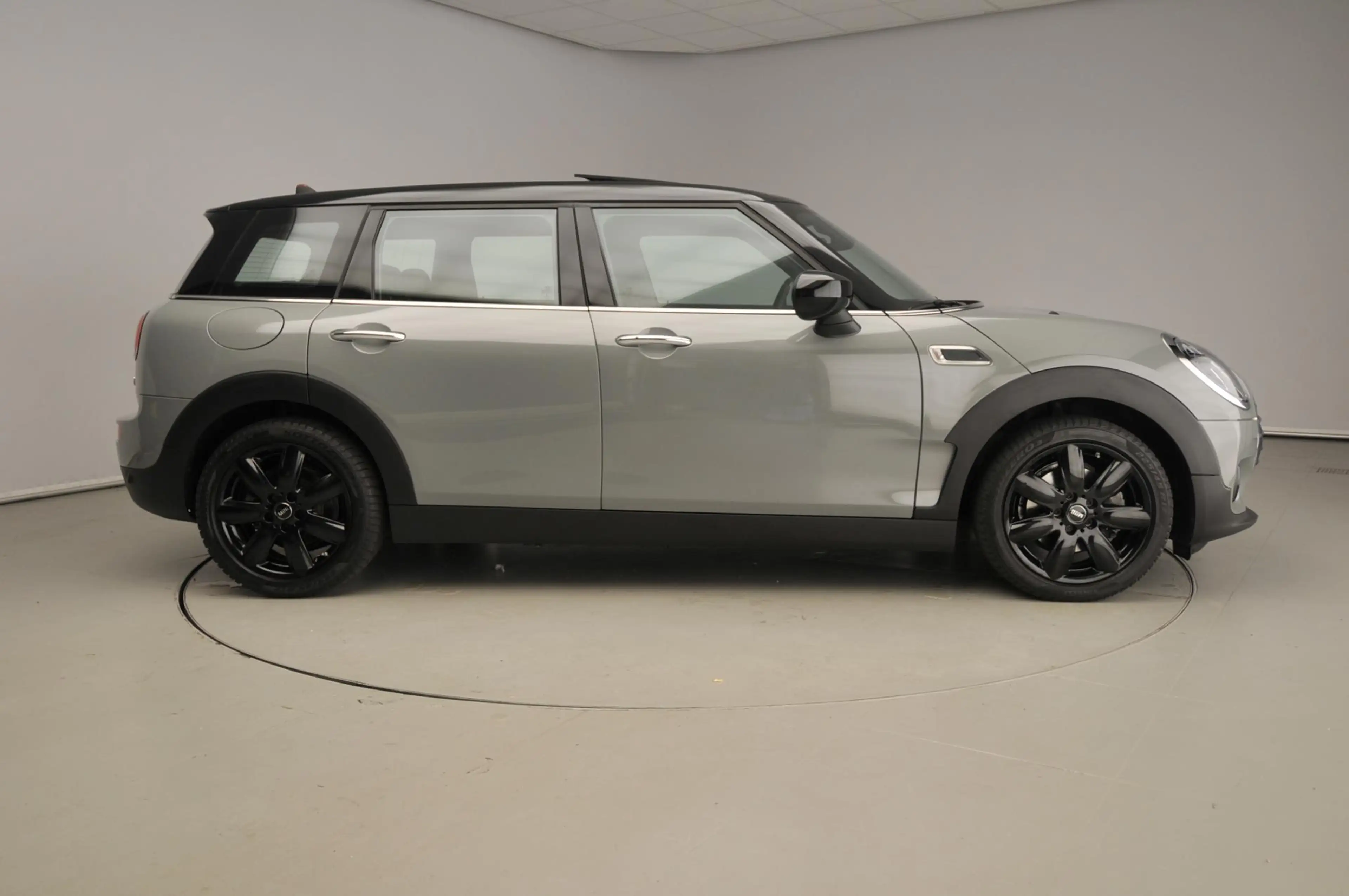 MINI Cooper Clubman 1.5 | LED | Leder | Navigatie | Panoramadak | Spor — photo 4
