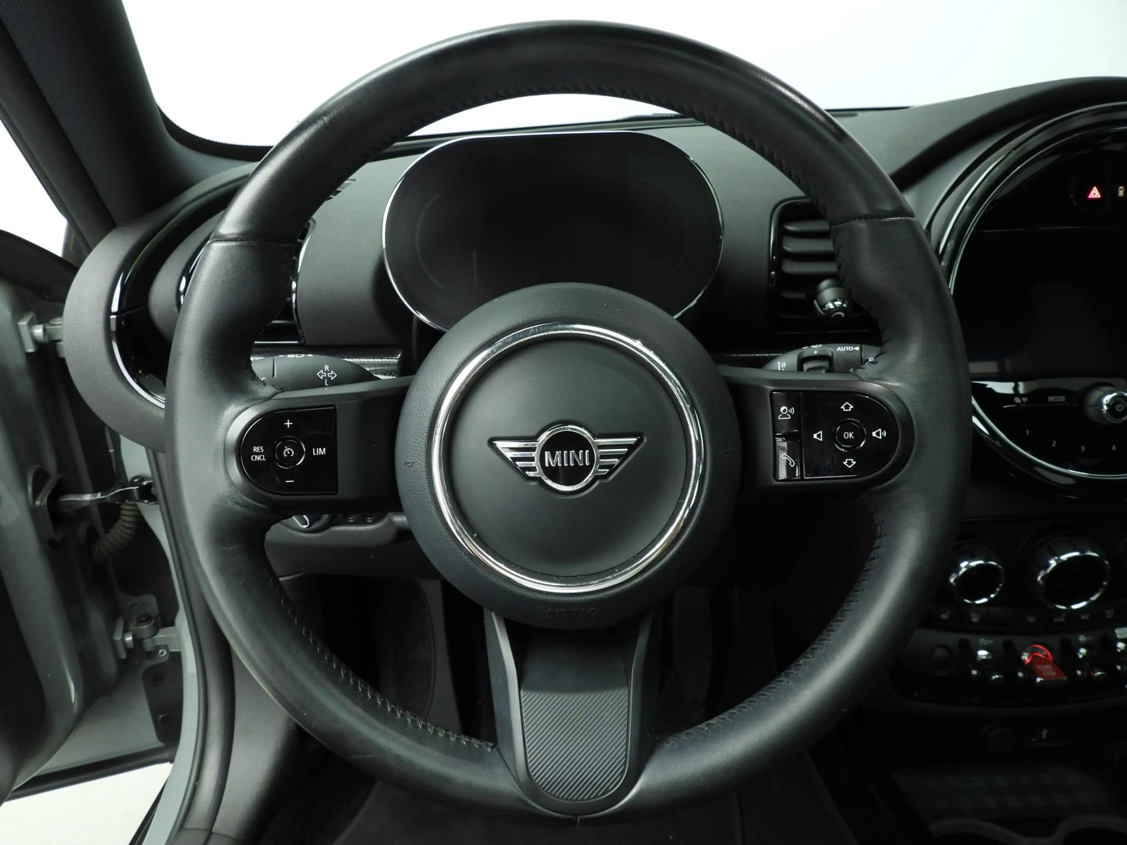 MINI Cooper Clubman 1.5 | LED | Leder | Navigatie | Panoramadak | Spor — photo 11