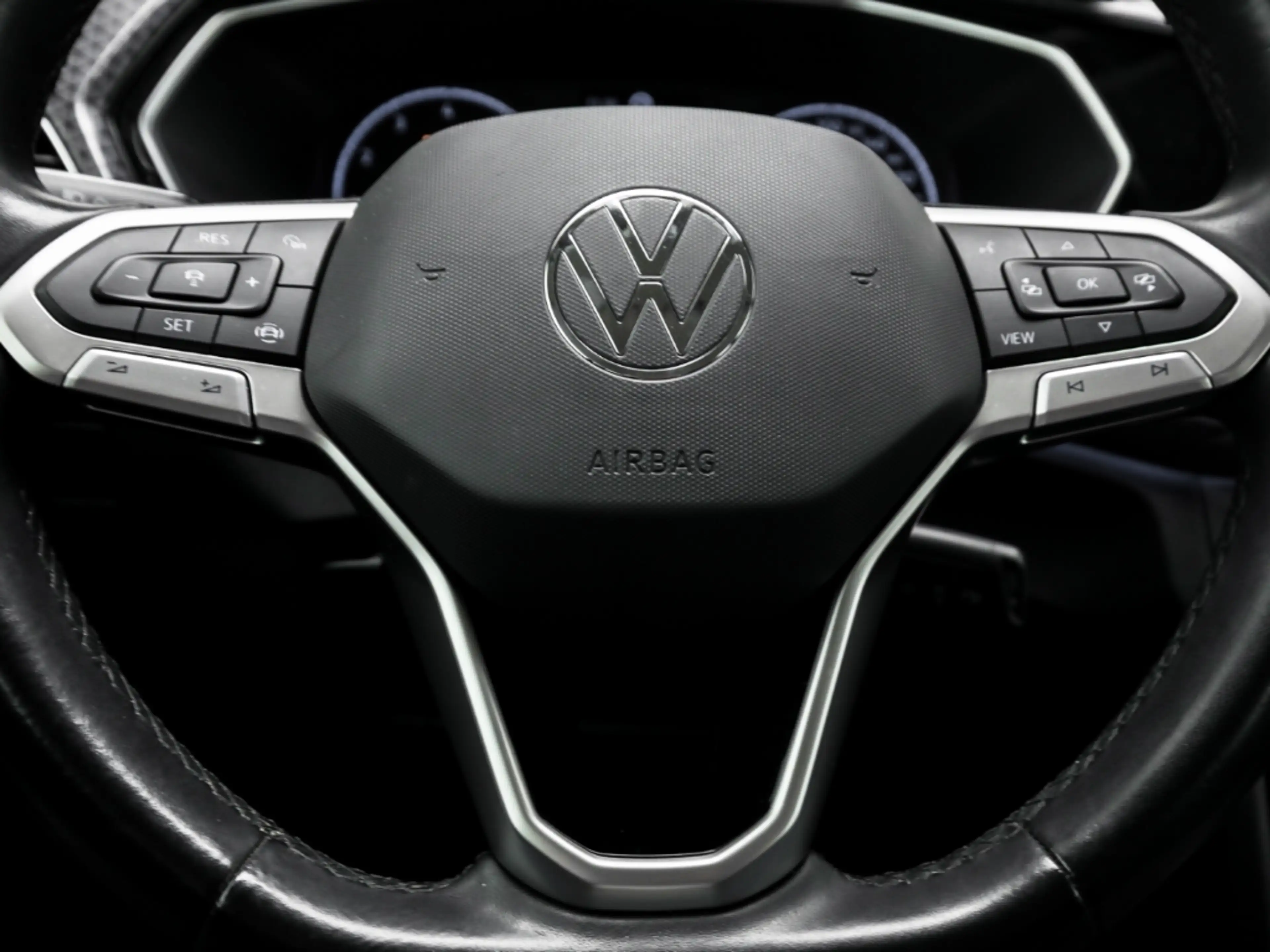 Volkswagen T-Cross 1.0 TSI Style Navi ACC LED — photo 8