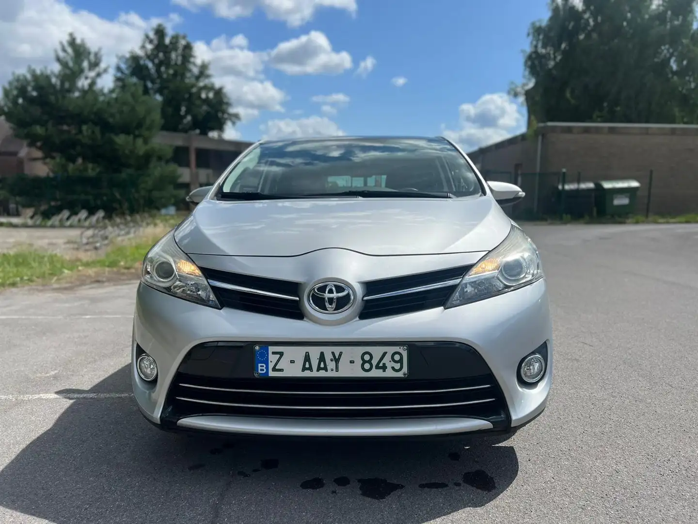 Toyota Verso 1.6i Skyview 5pl. GPS Caméra Cruise 1er Prop. - 2