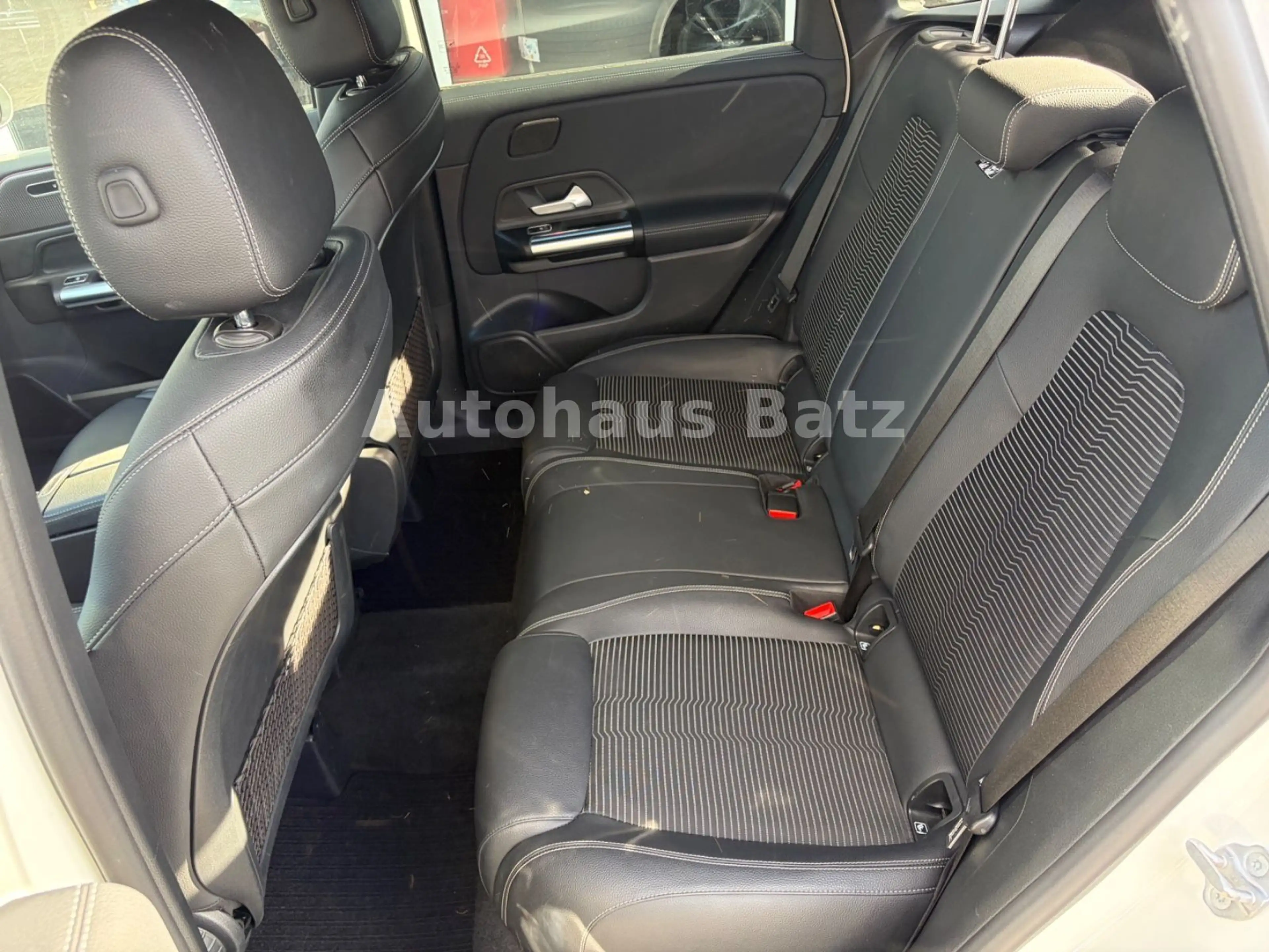 Mercedes-Benz B 180 Progressive Edition 19 Kamera*Led*Night — photo 15