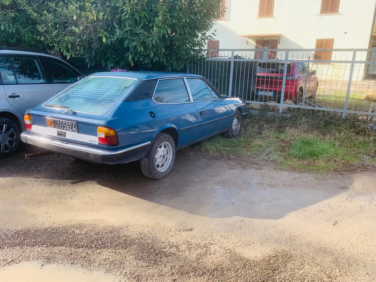 Lancia Beta Beta HP 2.0 ie Executive Azul - 1