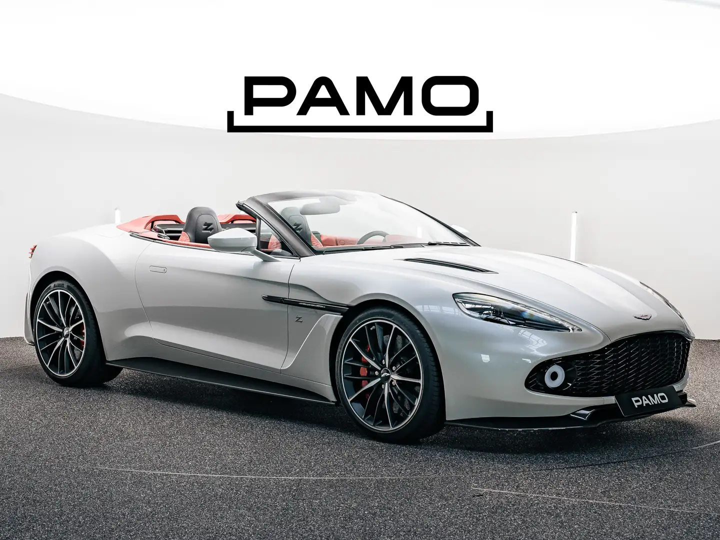 Aston Martin Vanquish Aston Martin Zagato Volante | 1 of 99 Bianco - 1