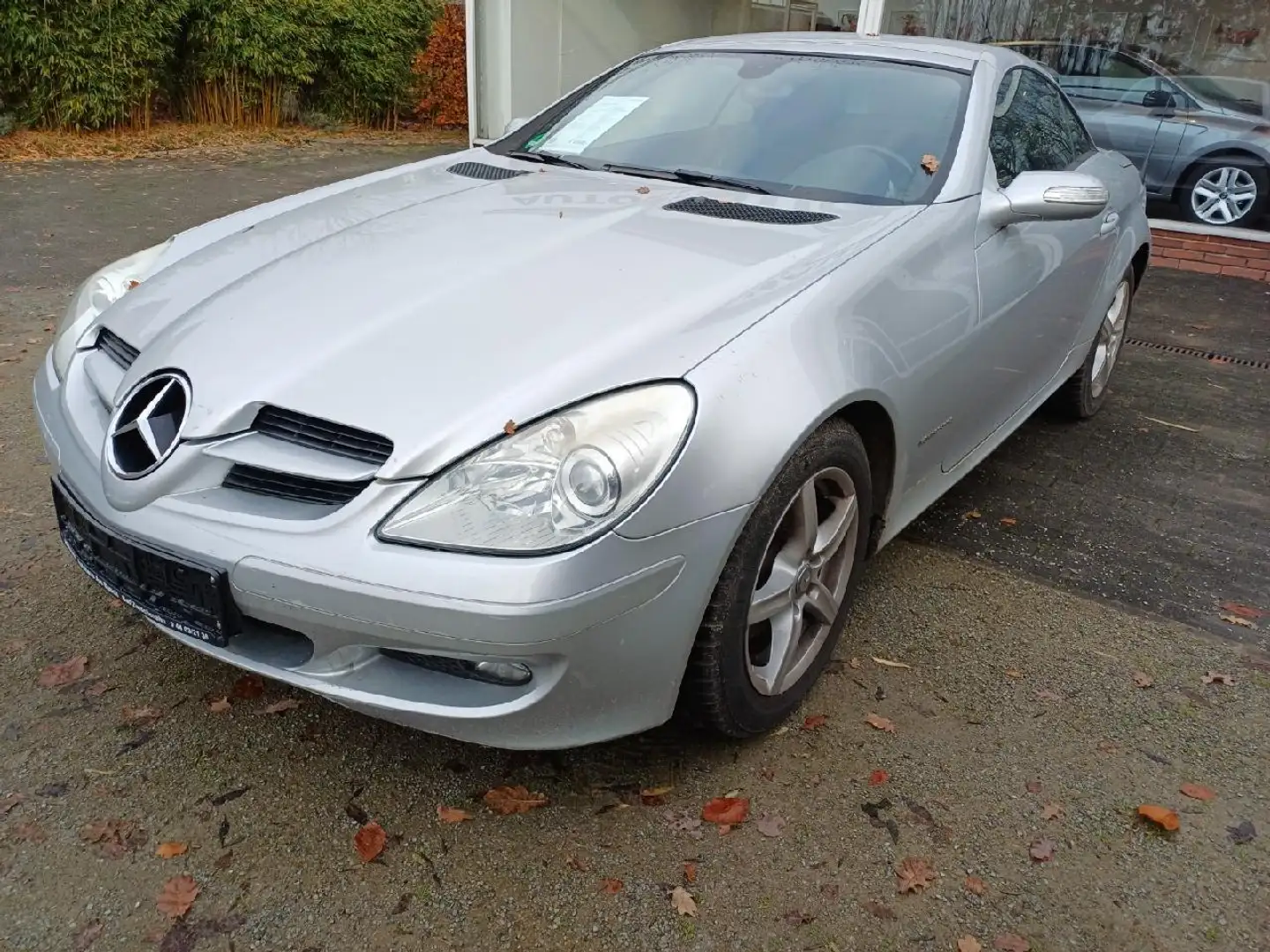 Mercedes-Benz SLK 200 Kompressor, Automatik, Leder, Sitzh. Silber - 2