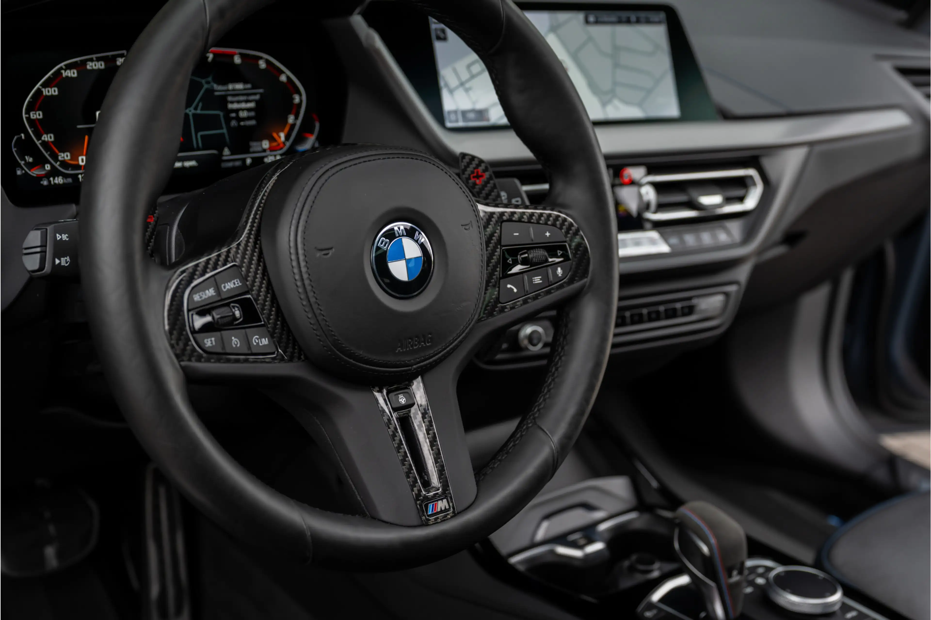 BMW 135 1-serie M135i xDrive | Live Cockpit | Panorama | L — photo 22
