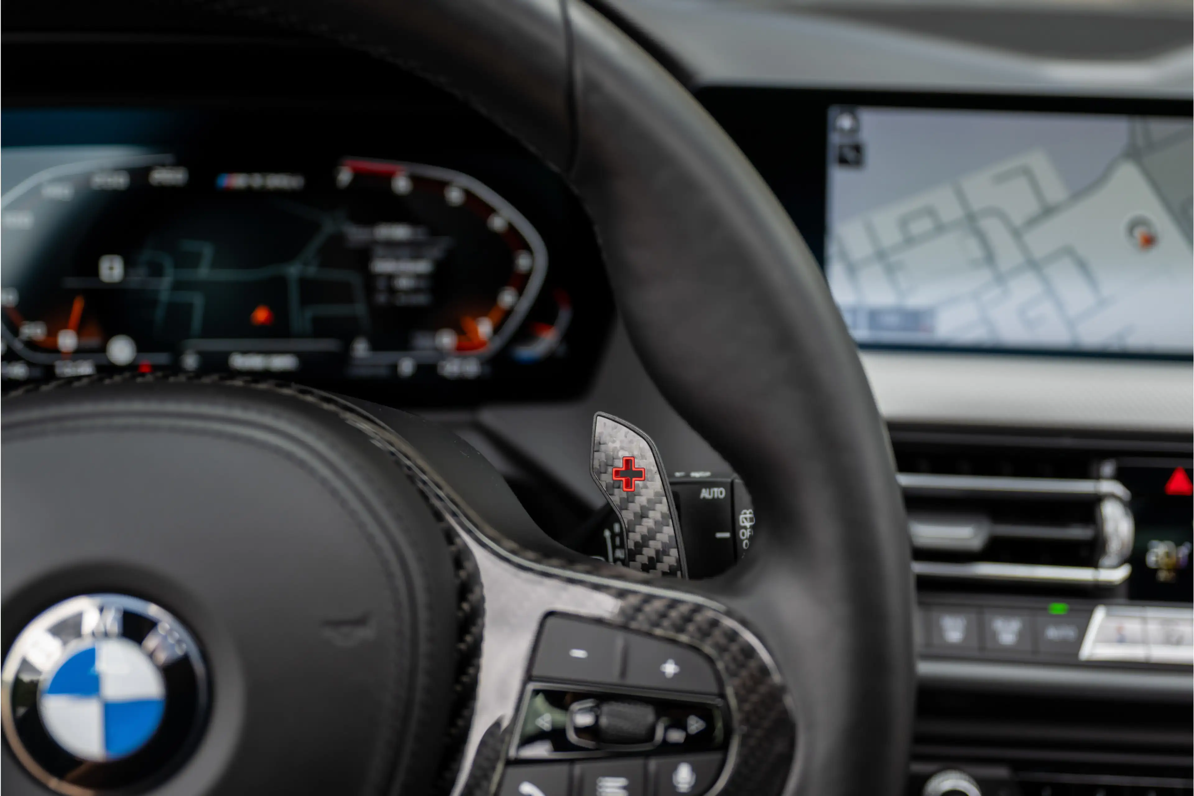 BMW 135 1-serie M135i xDrive | Live Cockpit | Panorama | L — photo 26