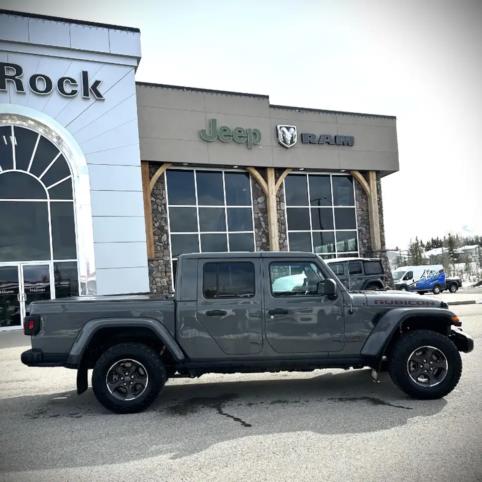 Jeep Gladiator снимка Jeep Gladiator