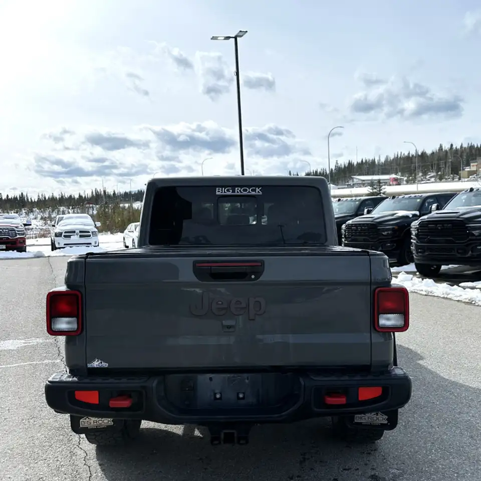 Jeep Gladiator снимка Jeep Gladiator