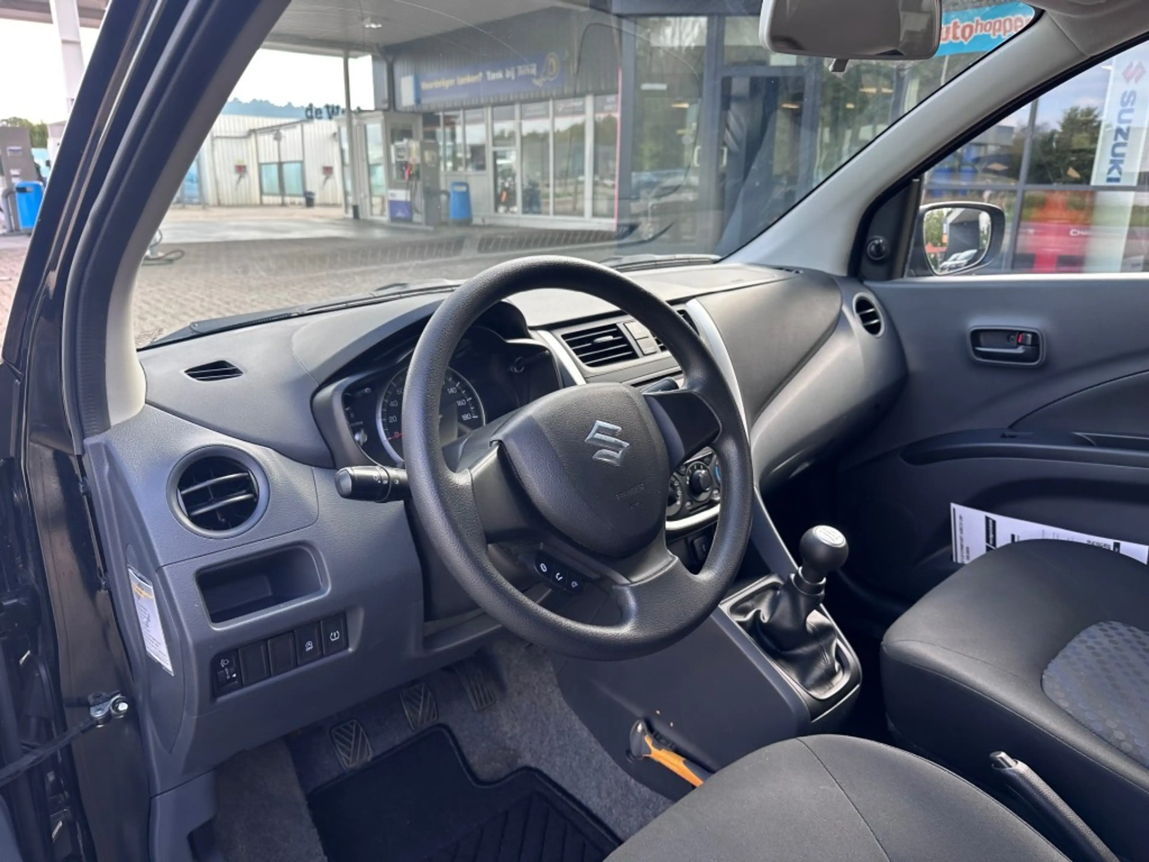 Suzuki Celerio 1.0 Comfort '' Airco - Elektrische ramen - Lichtme — photo 11