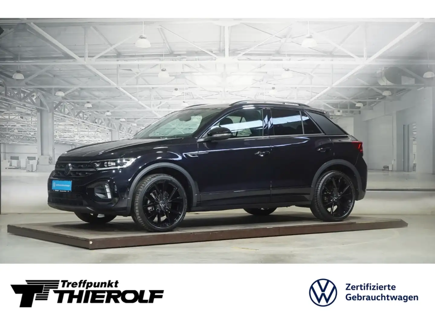 Volkswagen T-Roc R-Line 2.0 TDI 4M AHK PANO LED 19-Zoll Schwarz - 1