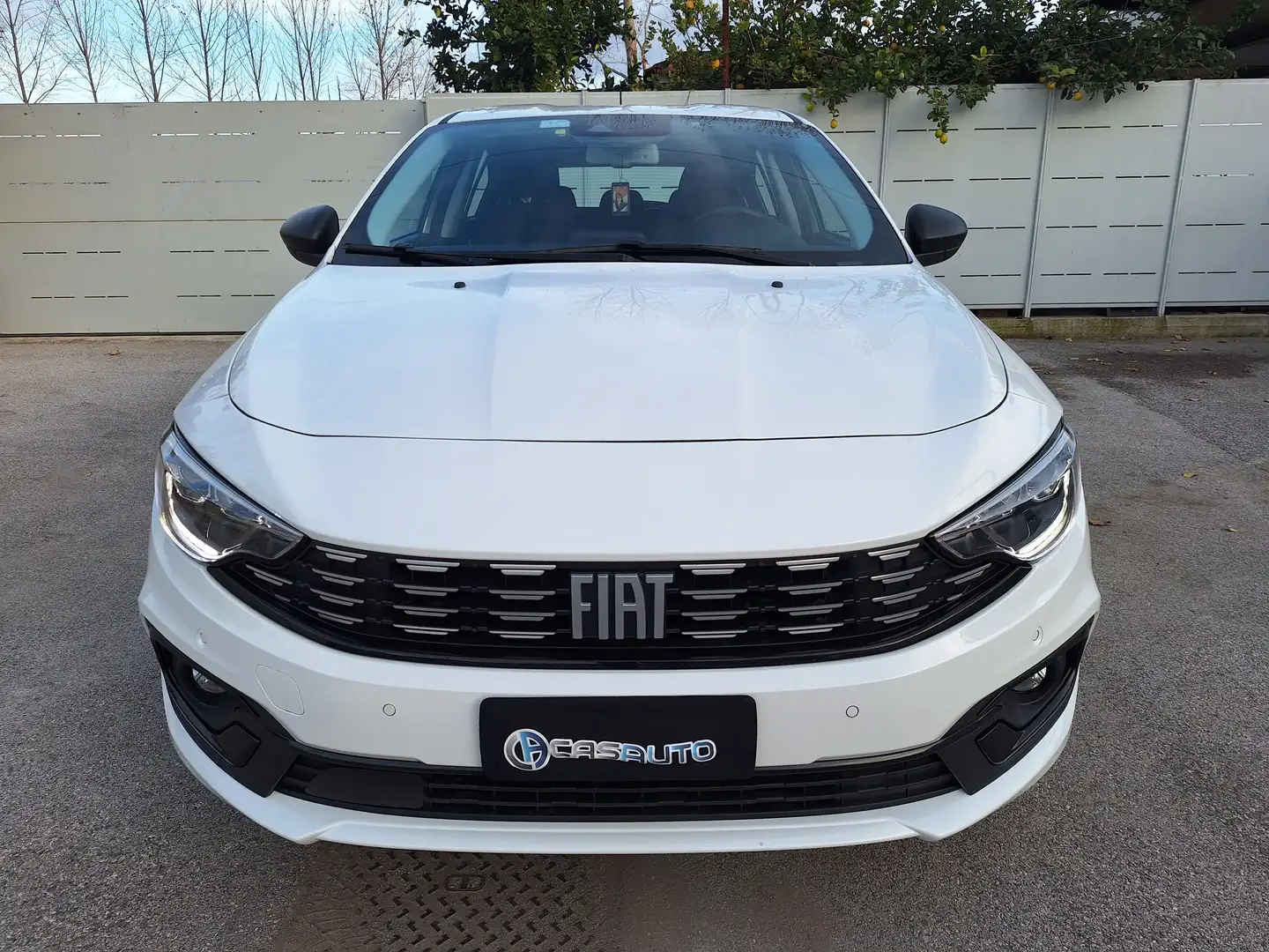 Fiat Tipo LIFE 1.6 MJT 130cv NAV+RETROCAM. Blanc - 2