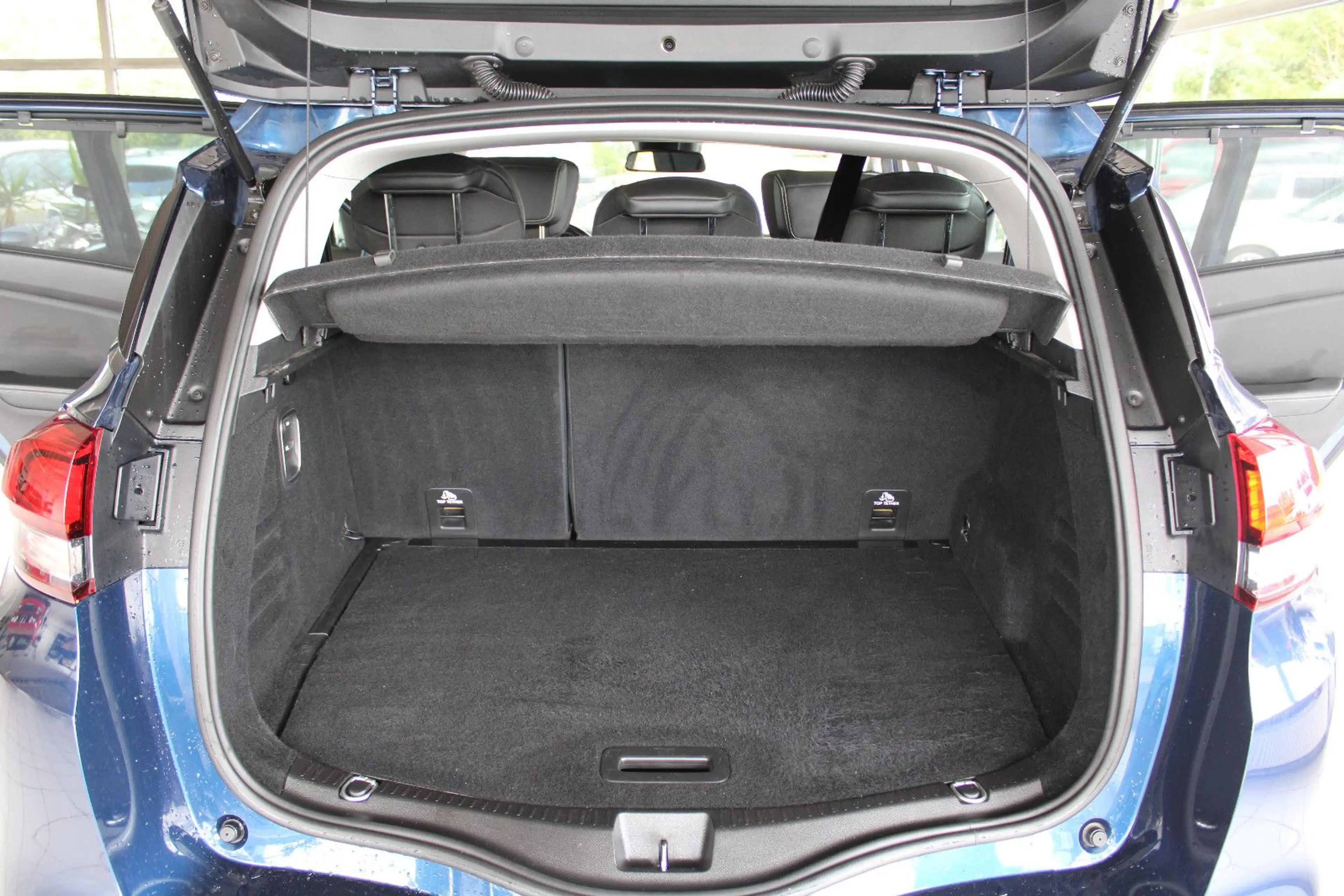 Renault Scenic IV KLIMA SITZHEIZUNG PDC TEMPOMAT — photo 10