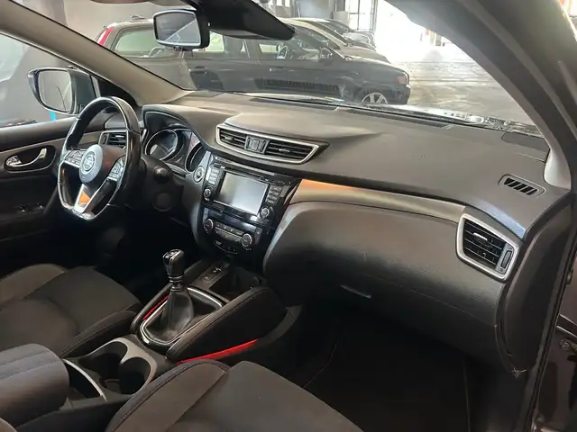 Nissan Qashqai view 9
