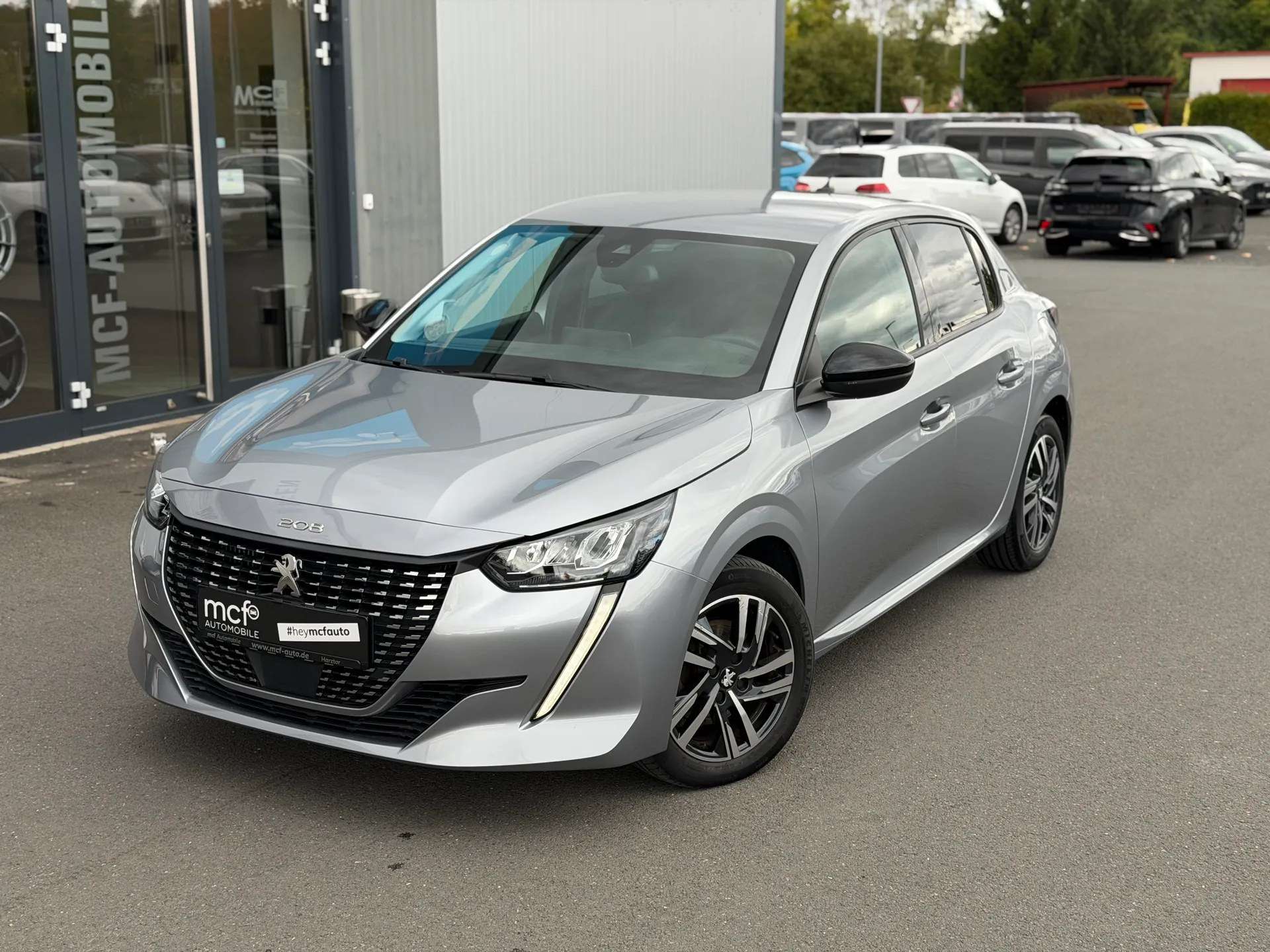 Peugeot 208