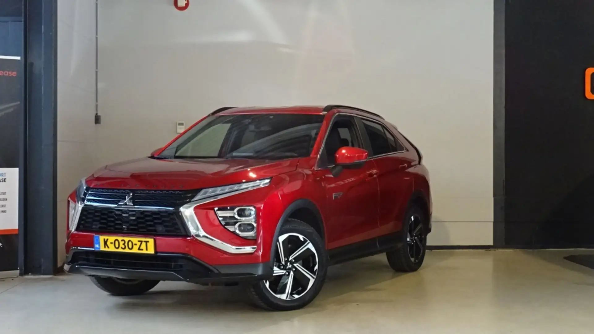 Mitsubishi Eclipse Cross 2.4 PHEV First Ed. * 12 mnd BOVAG garantie * RIJKL Rouge - 2