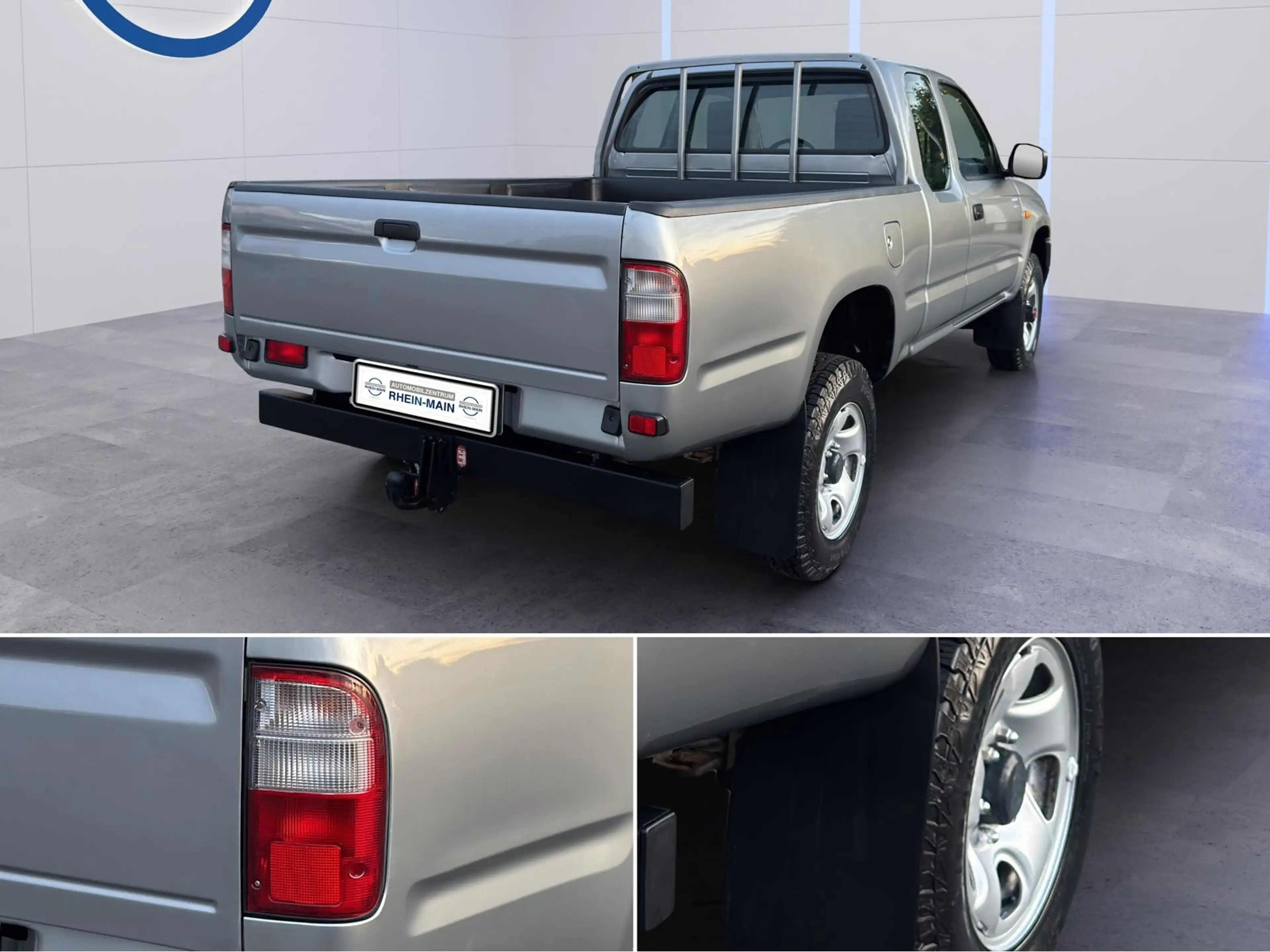 Toyota Hilux Xtra Cab4x4 Nur 25tsd. km! TOYOTA-Historie! DIFF L — photo 11