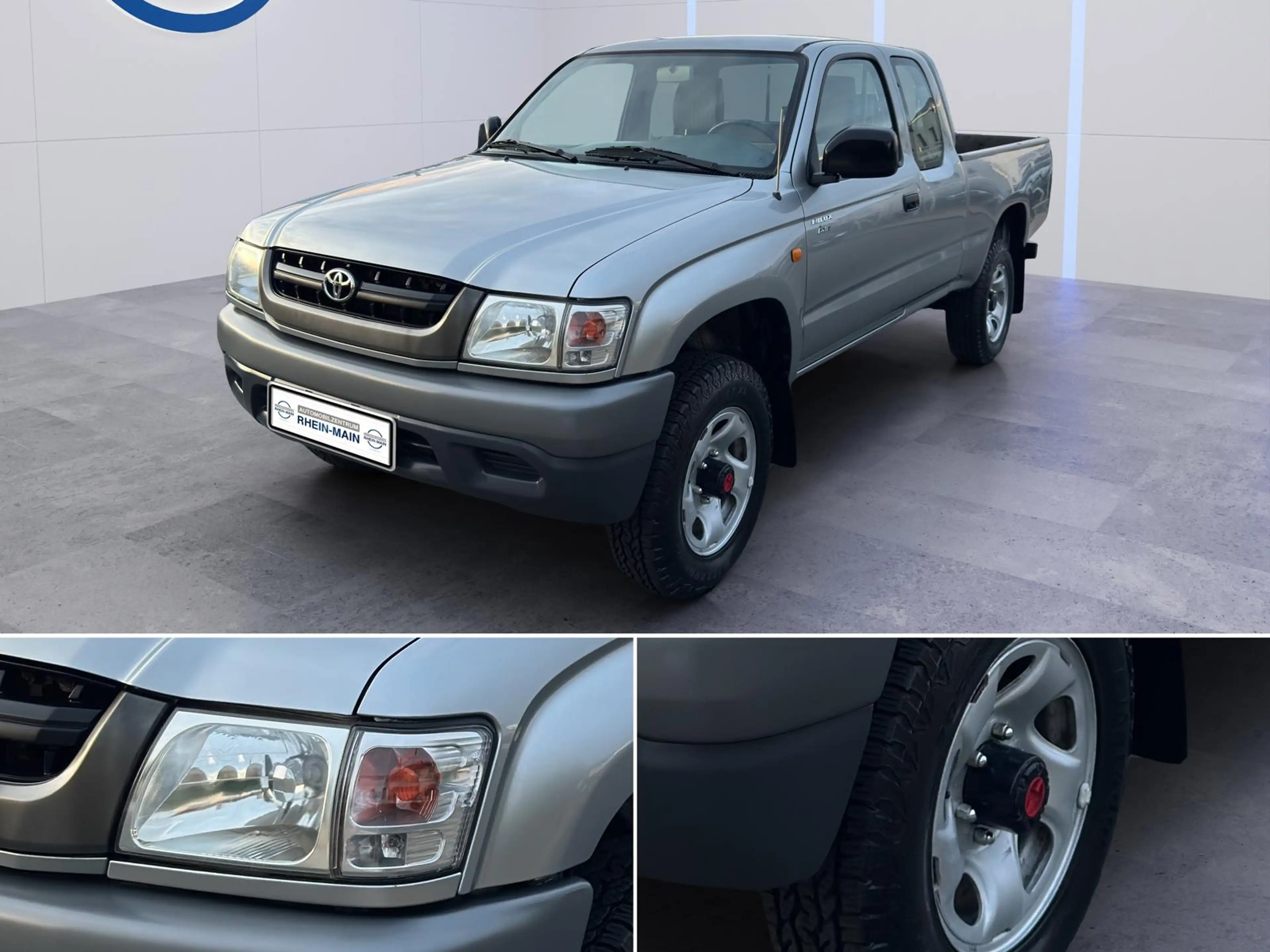 Toyota Hilux Xtra Cab4x4 Nur 25tsd. km! TOYOTA-Historie! DIFF L — photo 9