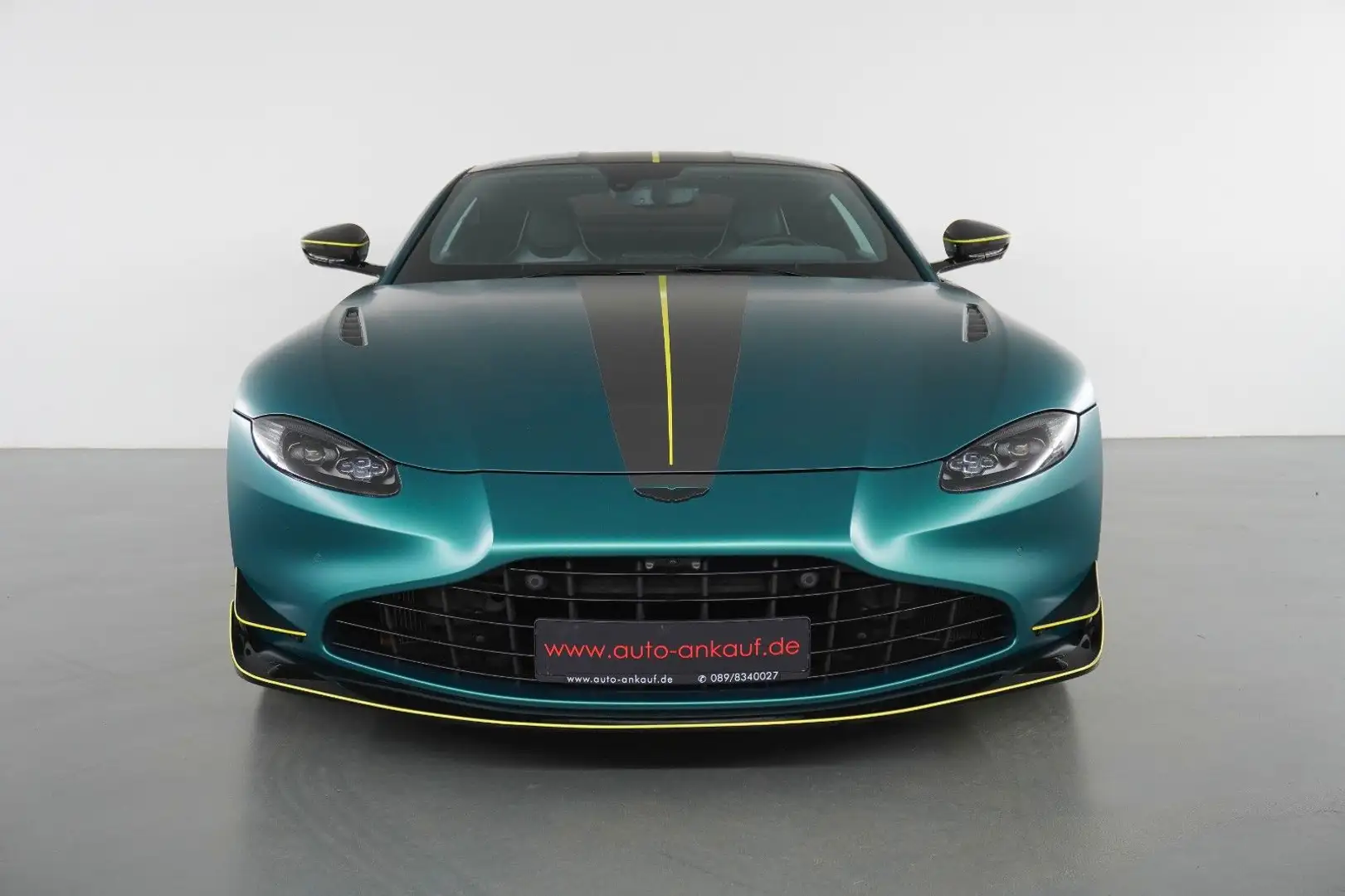 Aston Martin V8 4.0 V8 F1 Edition Grün - 2