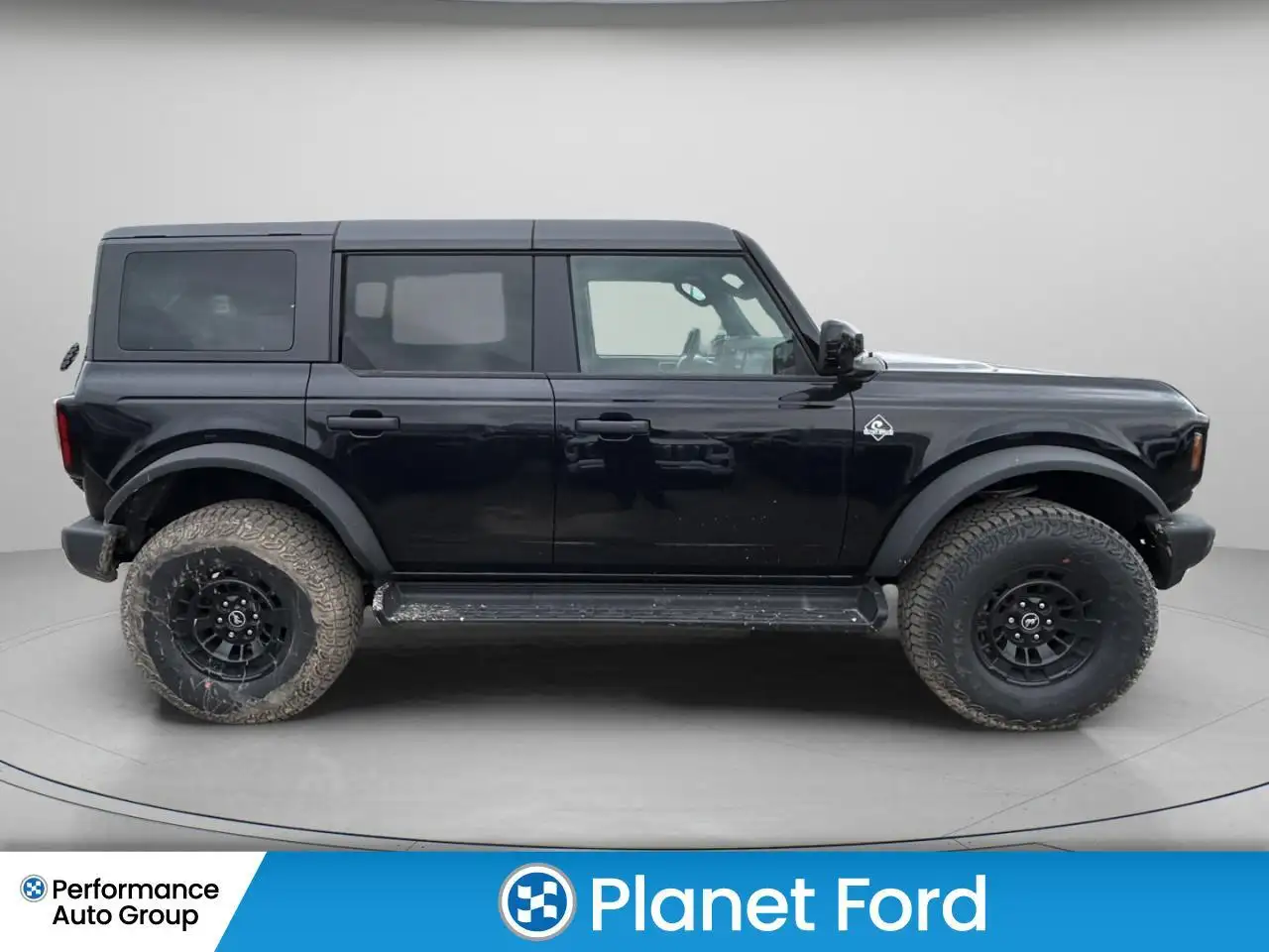 Ford Bronco снимка Ford Bronco