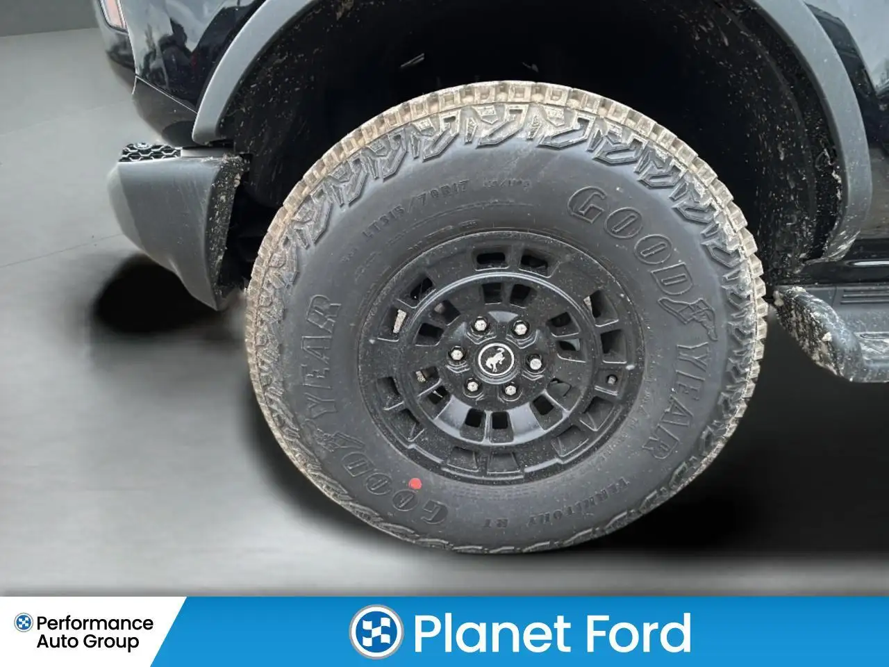 Ford Bronco снимка Ford Bronco