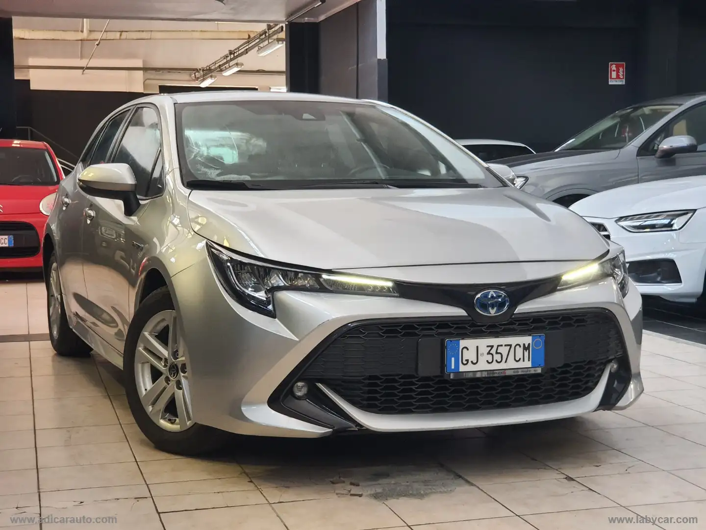 Toyota Corolla 1.8 Hybrid Grigio - 1
