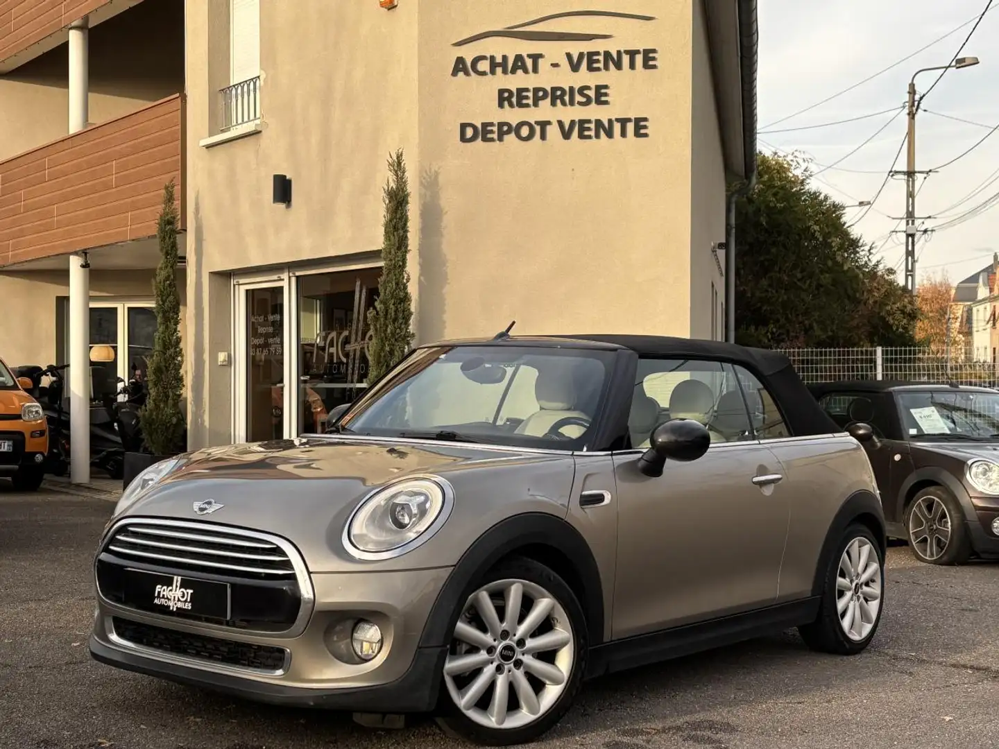MINI Mini Cabriolet 1.5i - 136 - BVA  F57 CABRIOLET Cooper PHASE 1 Gris - 1