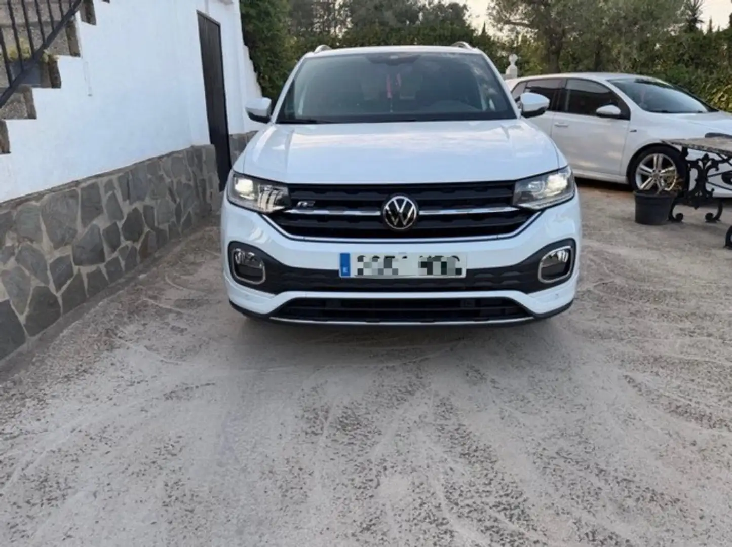 Volkswagen T-Cross 1.5 150 R-Line - 2