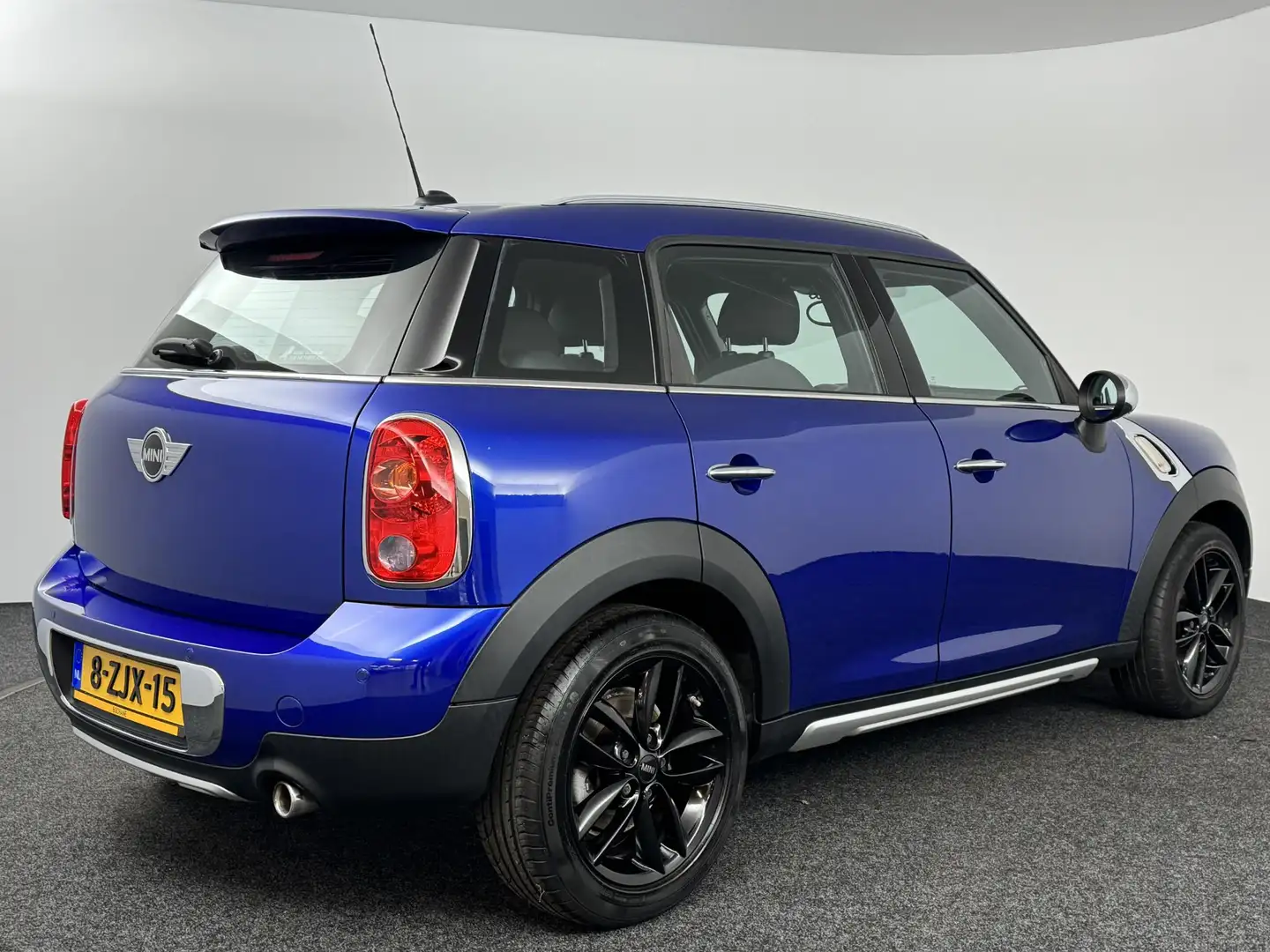 MINI One Countryman 1.6 Knockout Edition | Navigatie | Xenon | Parkeer Azul - 2