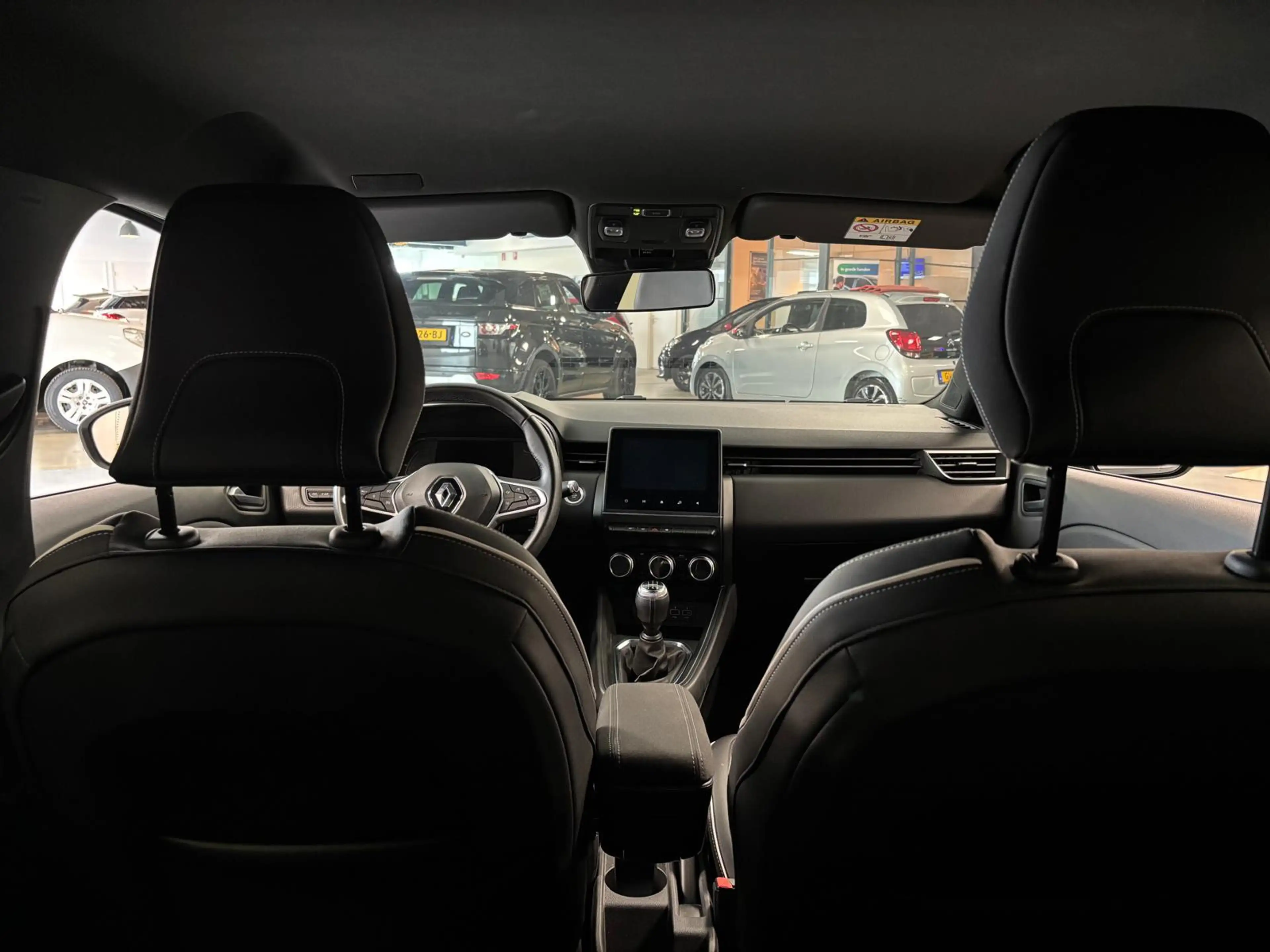 Renault Clio 1.0 TCe Intens — photo 6