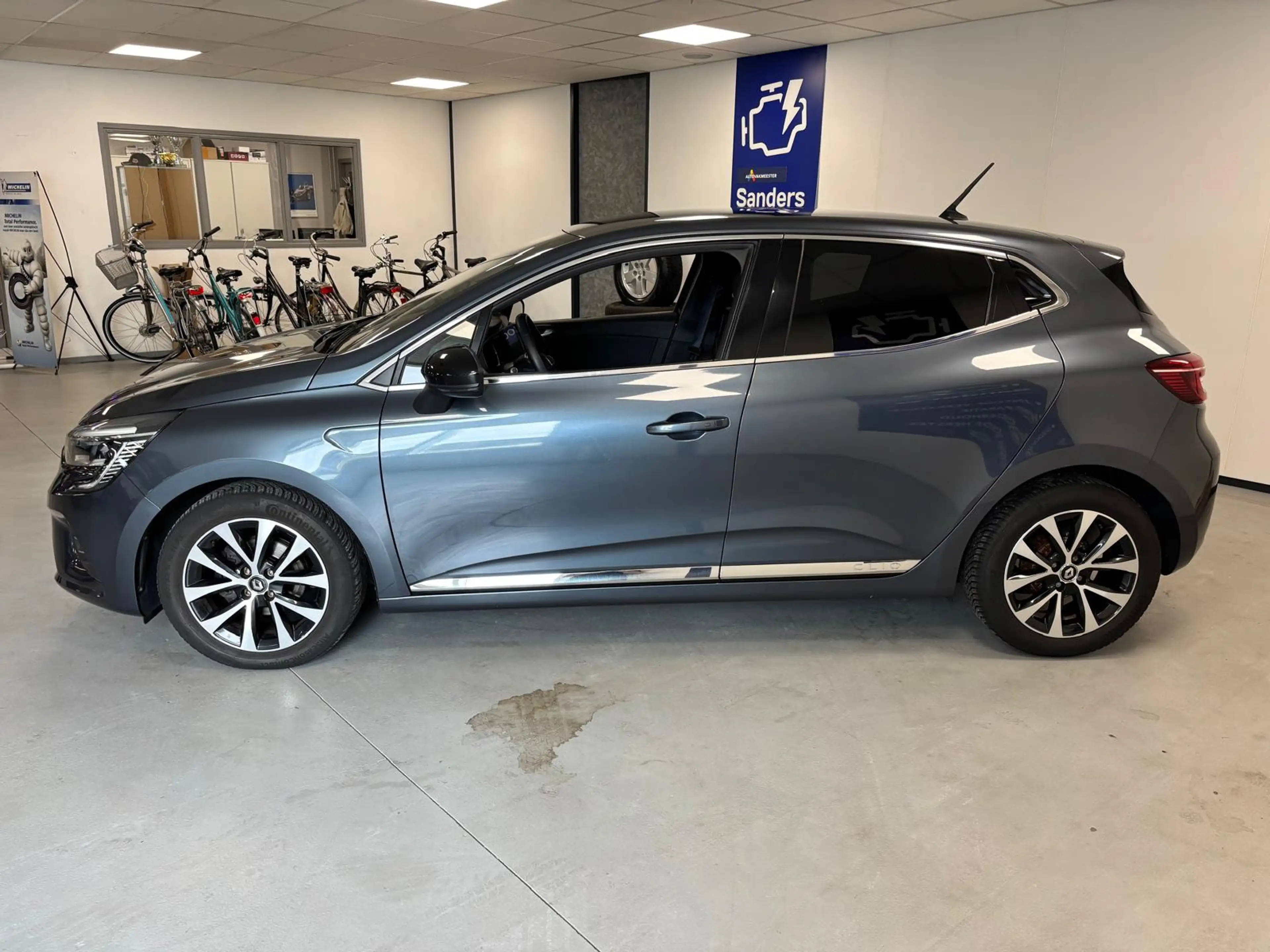 Renault Clio 1.0 TCe Intens — photo 4