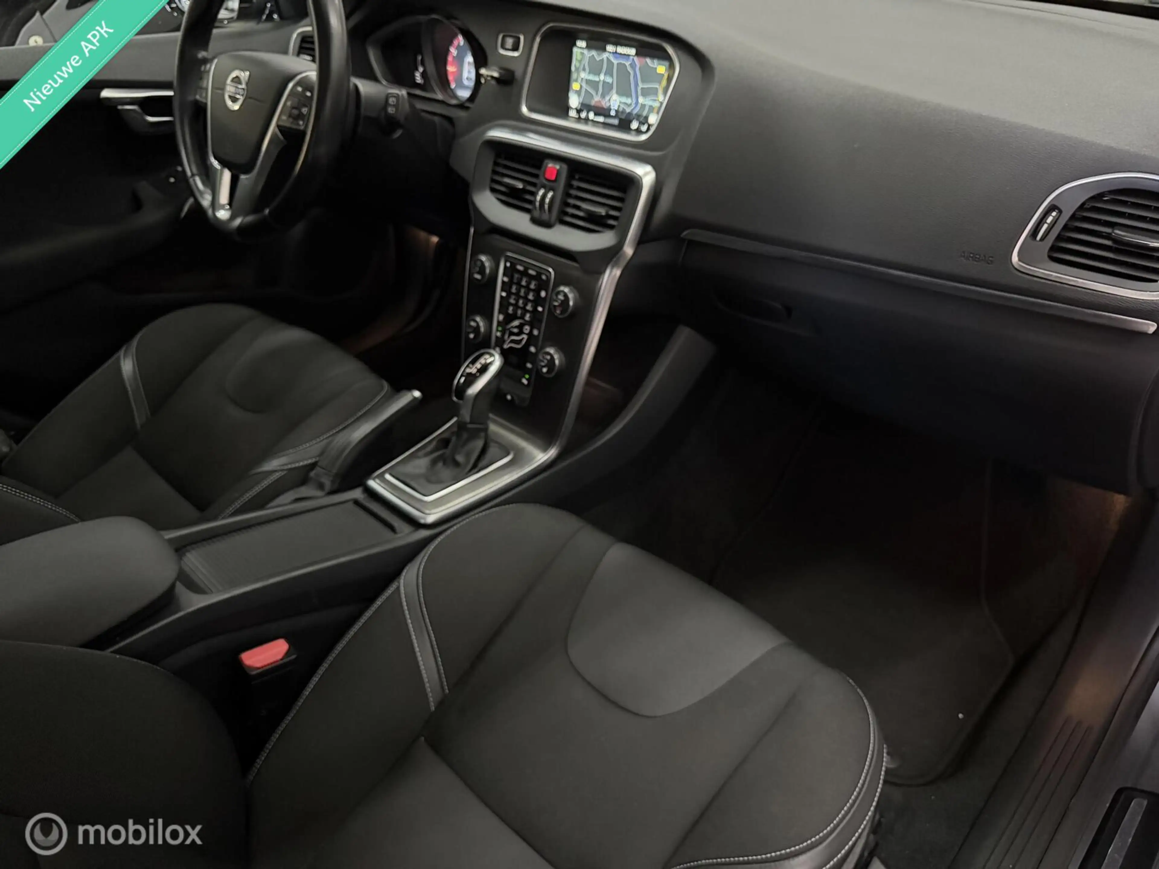 Volvo V40 2.0 T5 Momentum|Clima|Cruise|Xenon|PDC|PDC|245 PK| — photo 16
