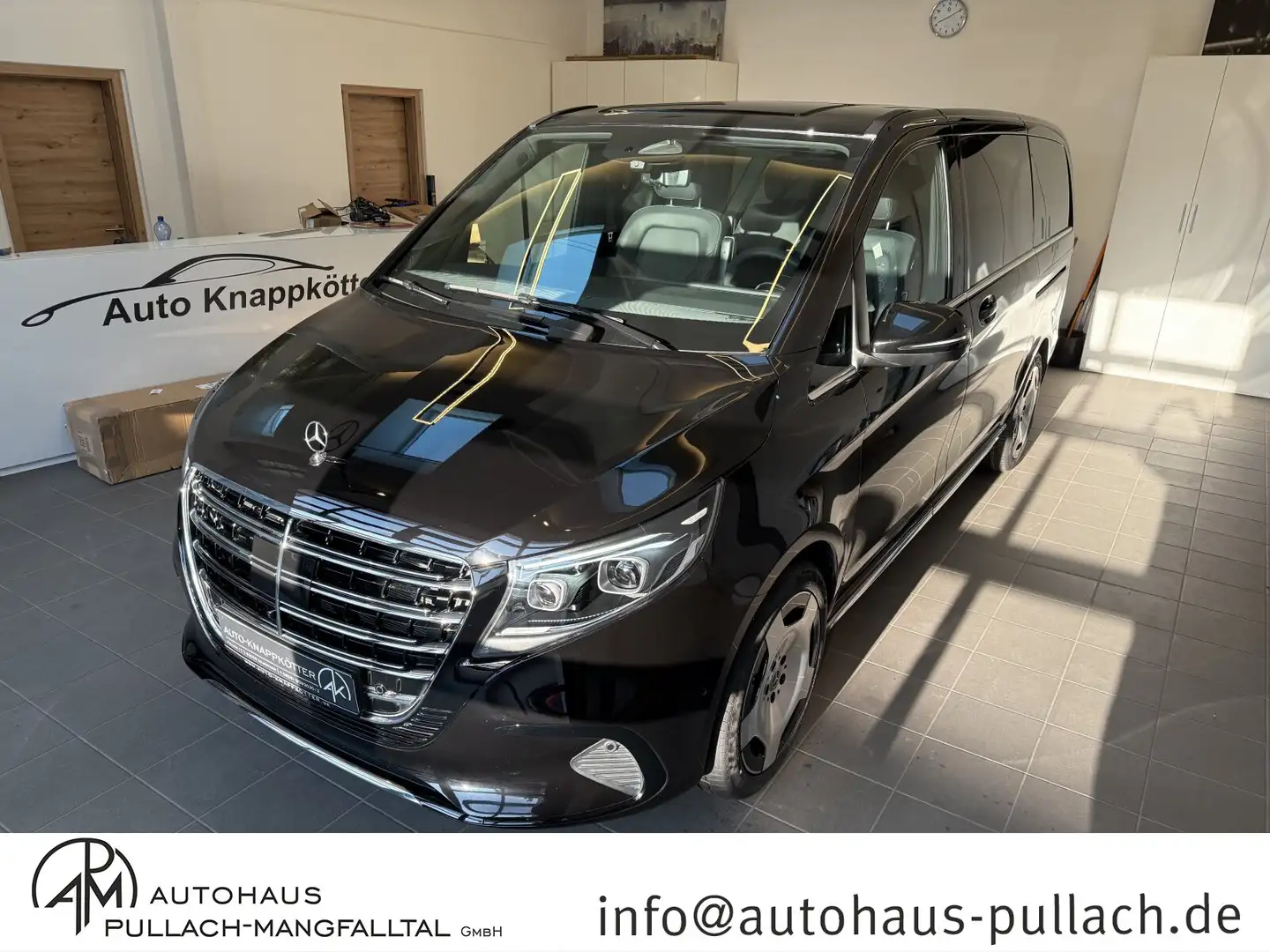 Mercedes-Benz V 300 Mercedes Benz V300 Exclusive Edition 4MATIC lang (EURO 6d) lang Schwarz - 1